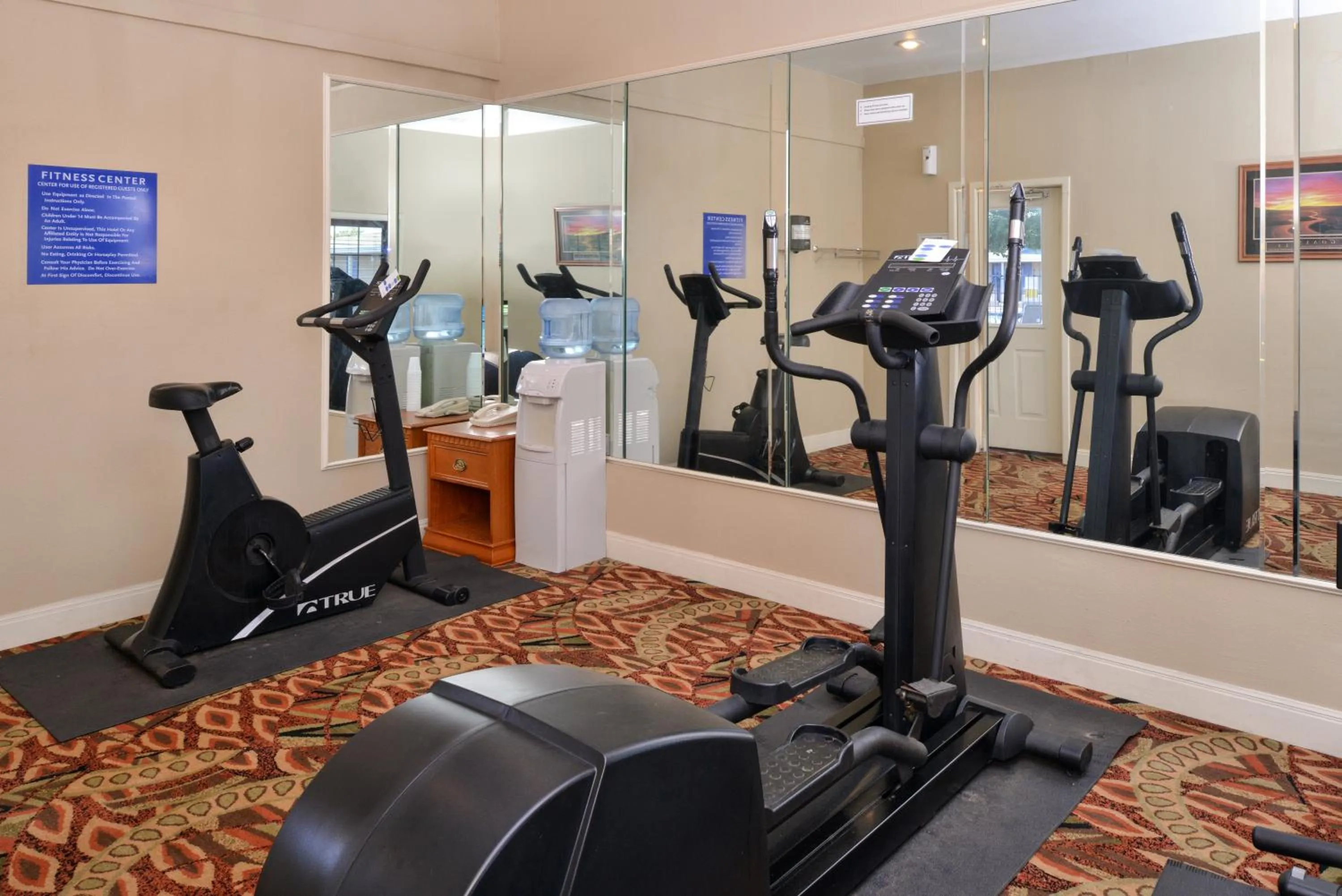 Fitness centre/facilities in Americas Best Value Inn Lubbock East