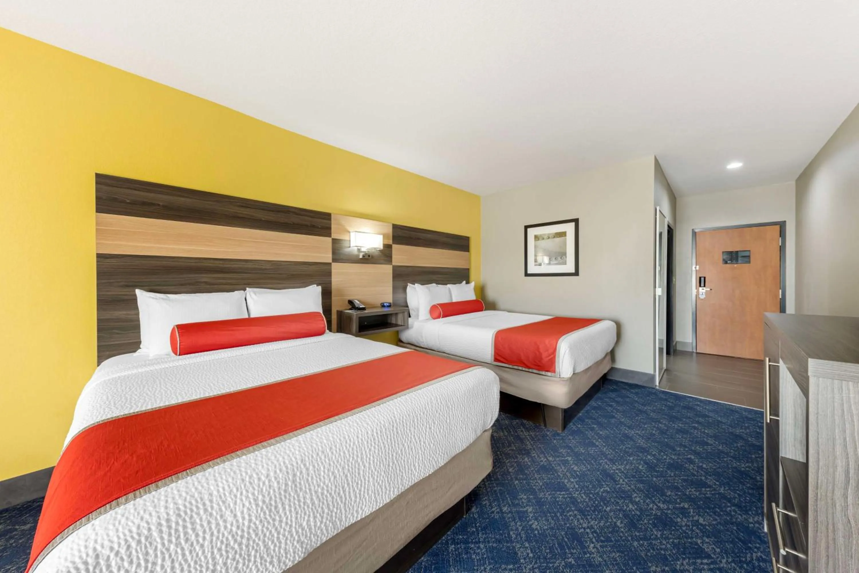 Bedroom, Bed in Best Western Plus Midwest City Inn & Suites