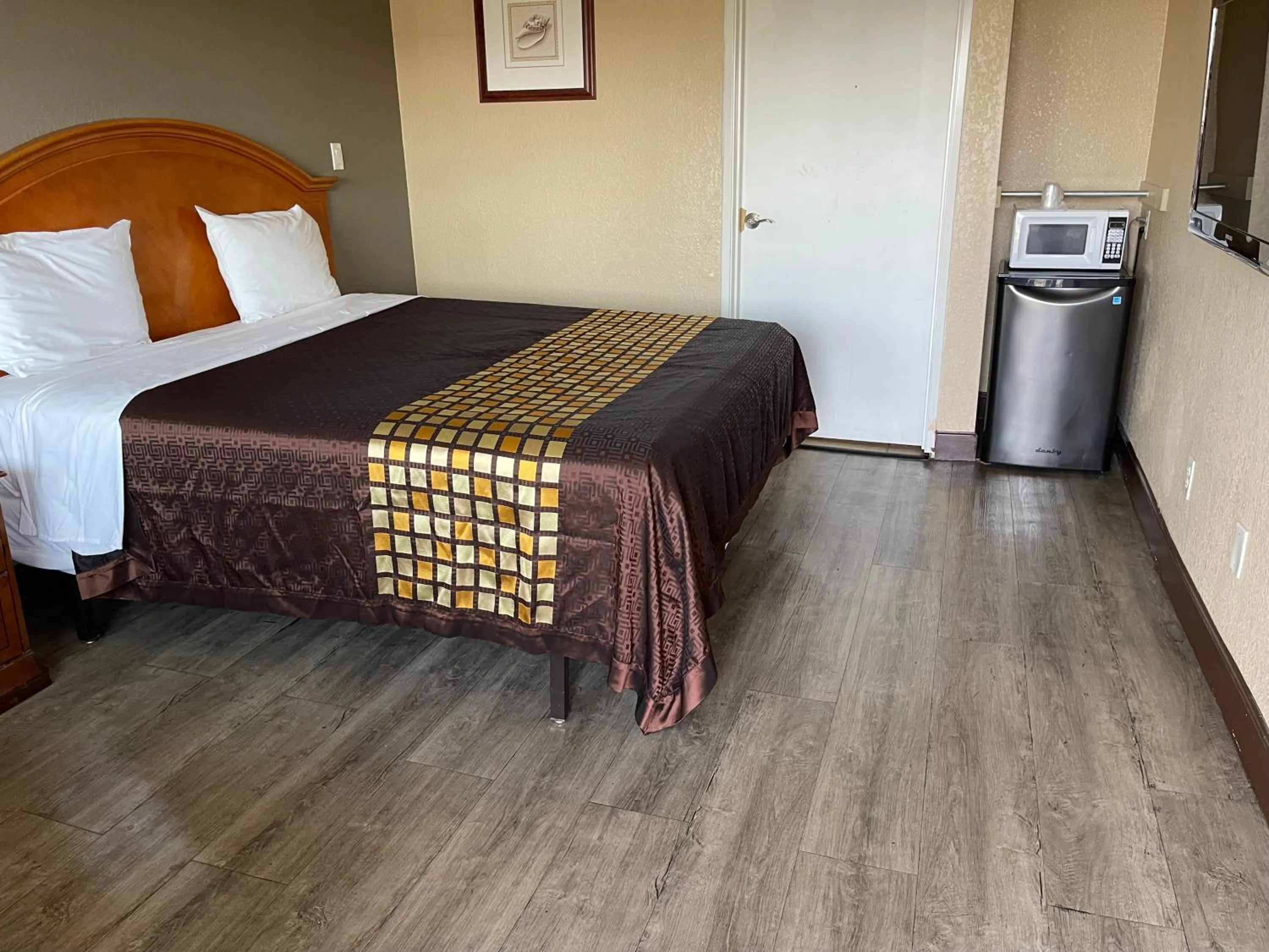 Bed in Arlington Inn