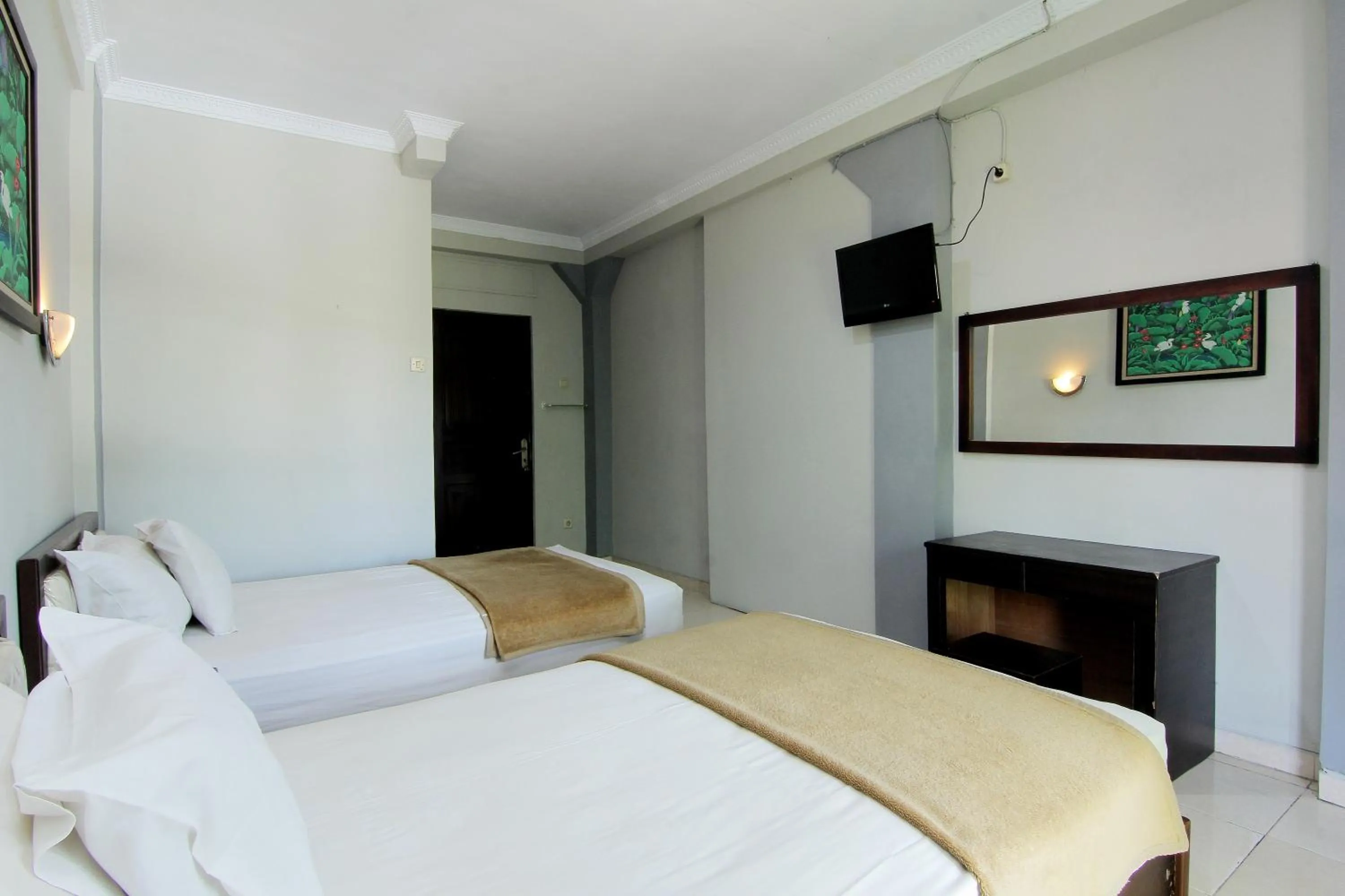Bedroom, Bed in Hotel Bugis Asri
