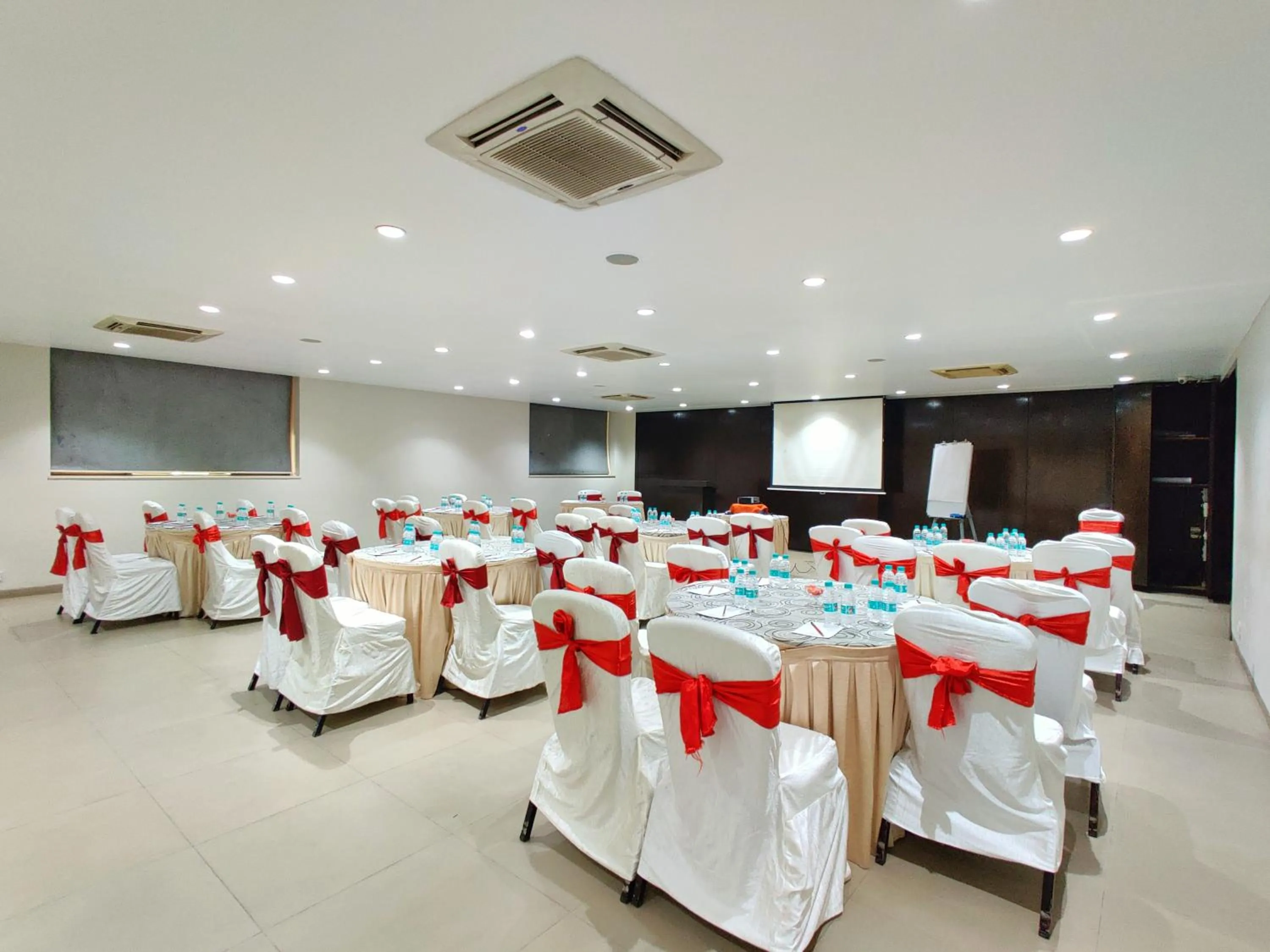 Citrus Hotel Lonavala