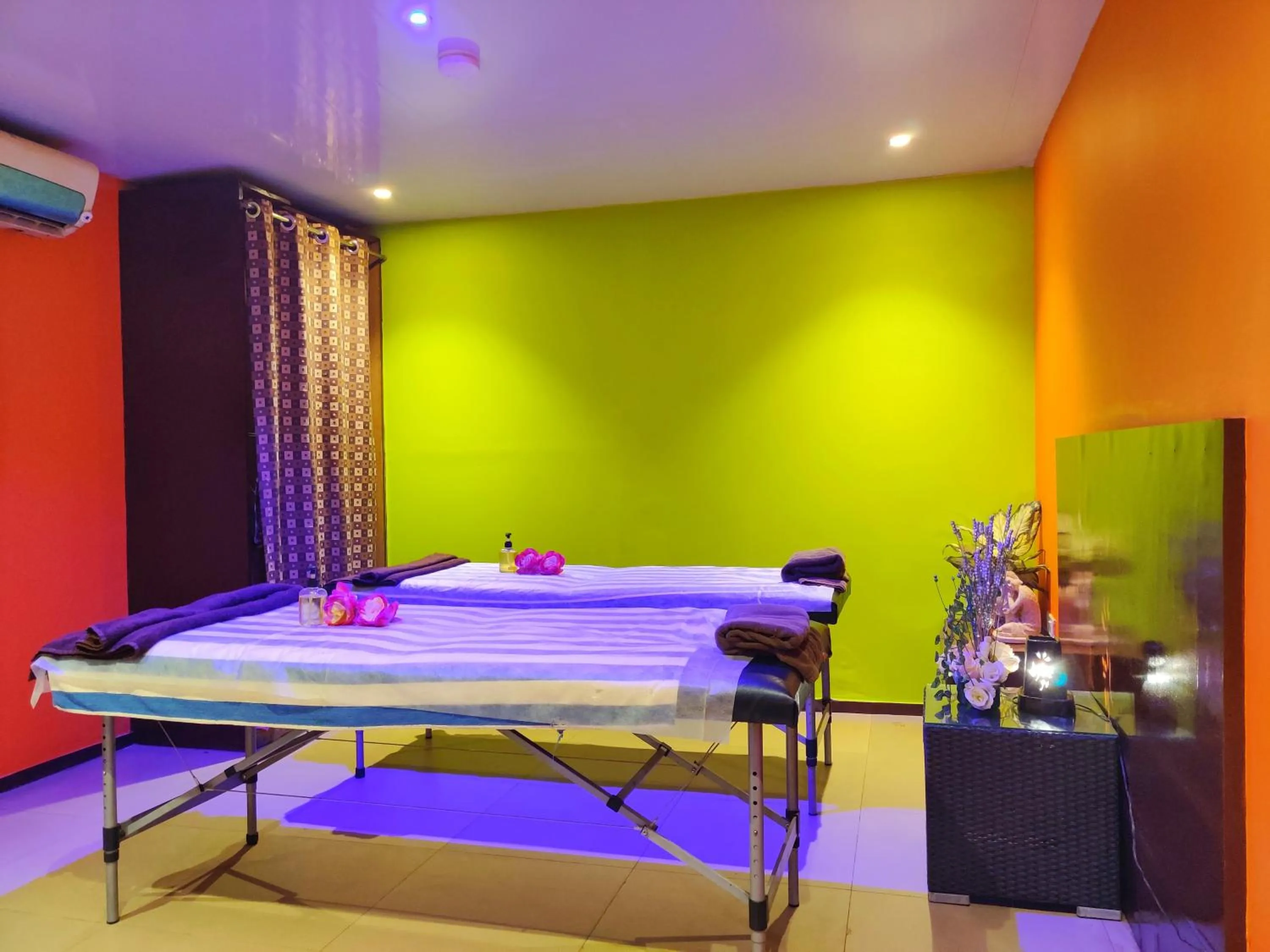 Citrus Hotel Lonavala