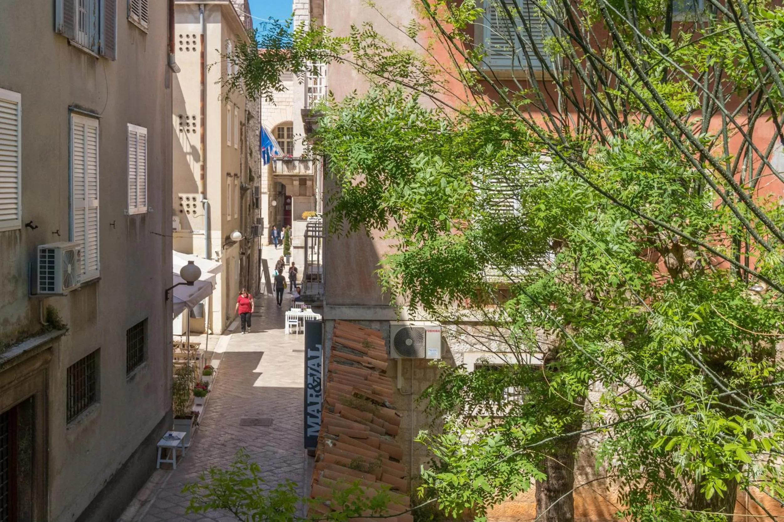 Neighbourhood in Deluxe suite Navis