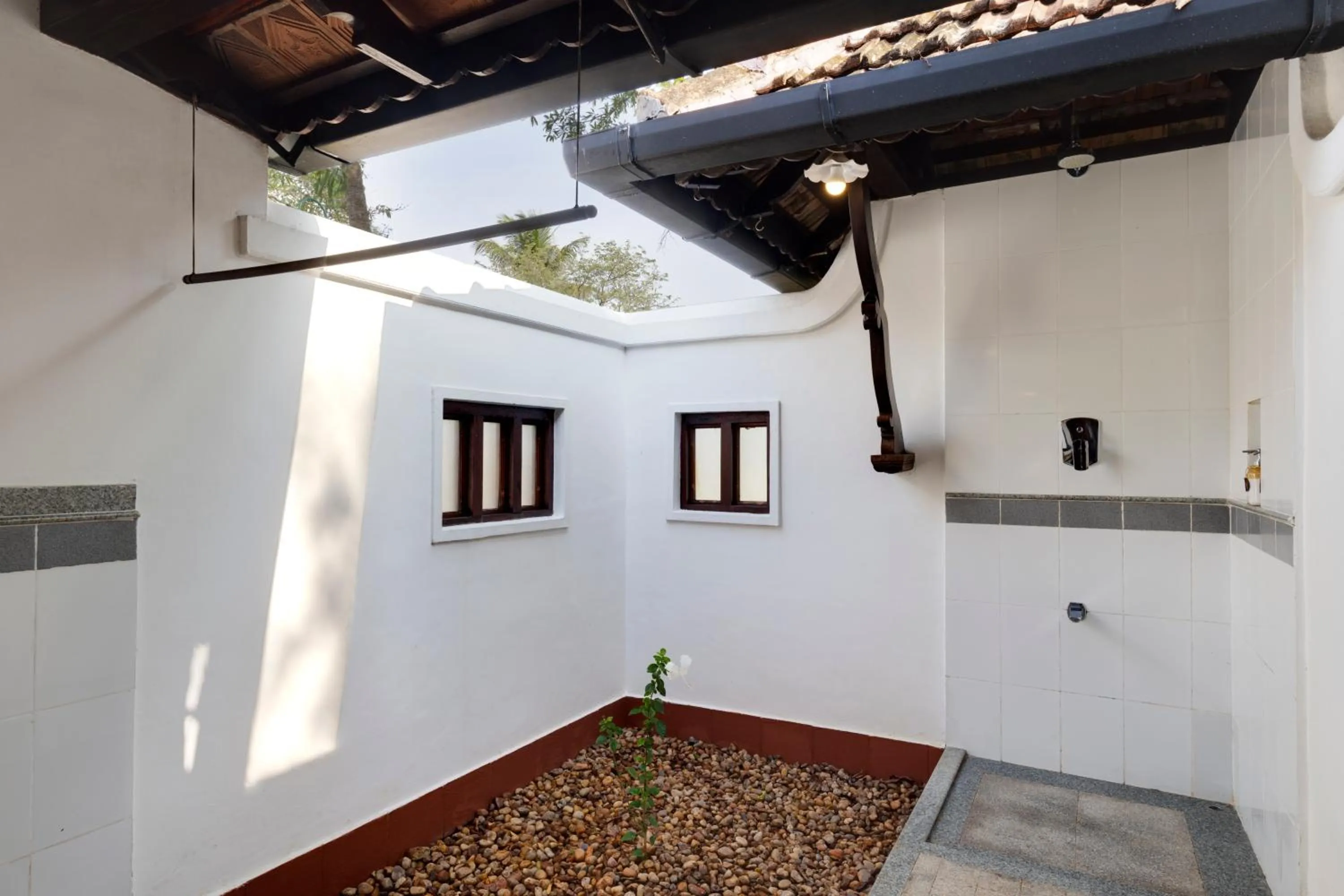 Bathroom in Coconut Lagoon Kumarakom - A CGH Earth Experience