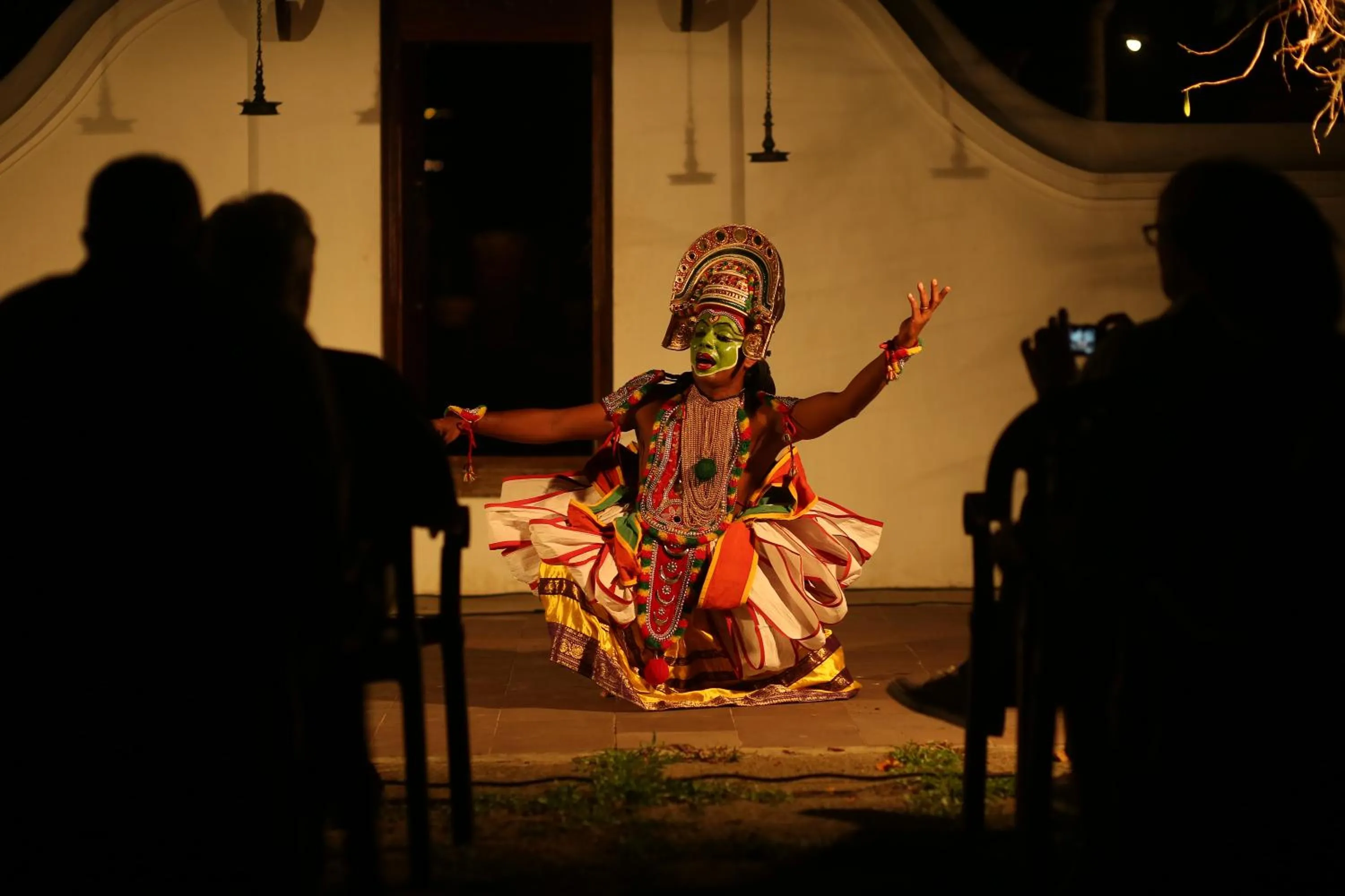 Evening entertainment in Coconut Lagoon Kumarakom - A CGH Earth Experience