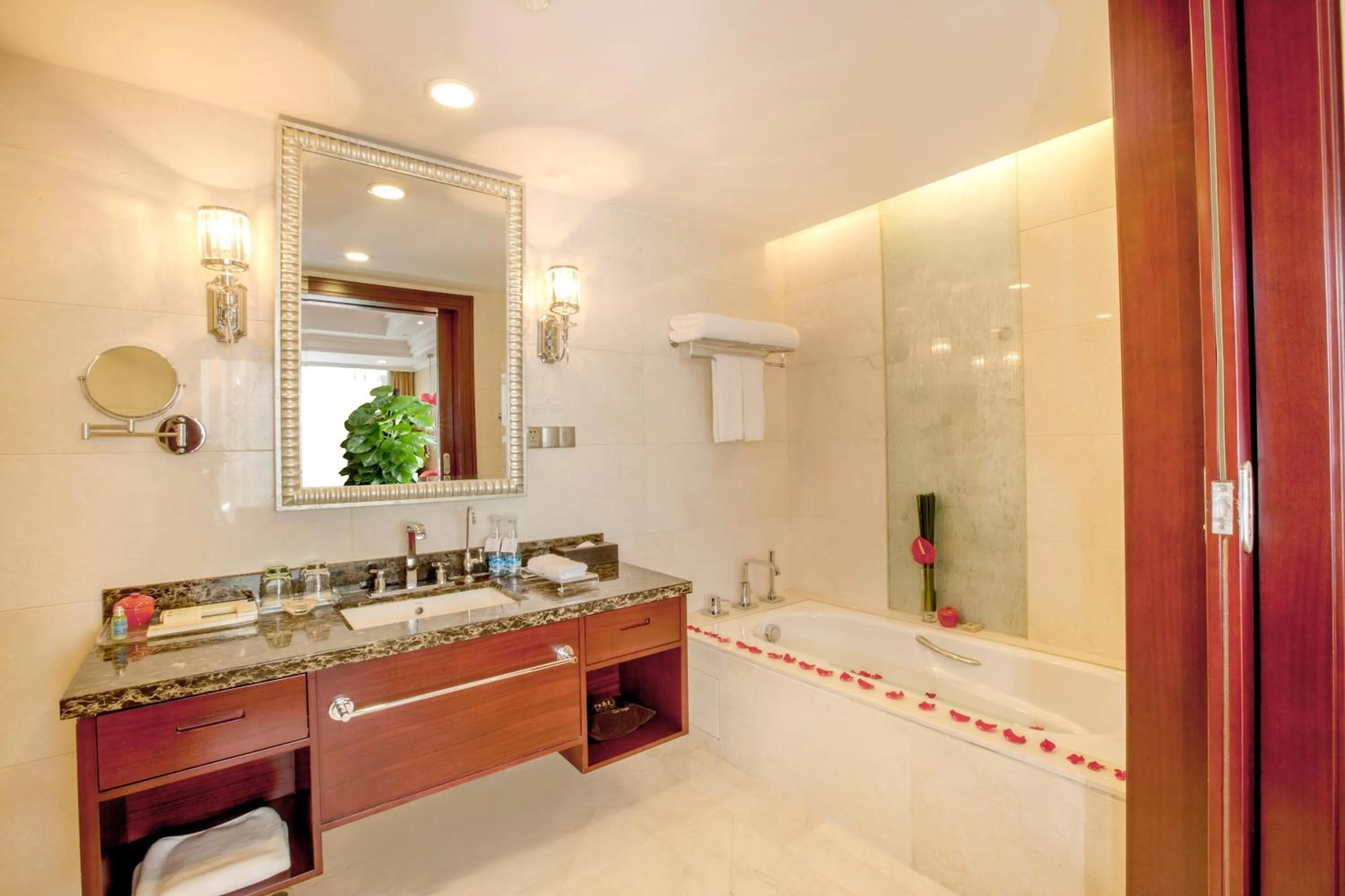 Bathroom in Soluxe Hotel Guangzhou
