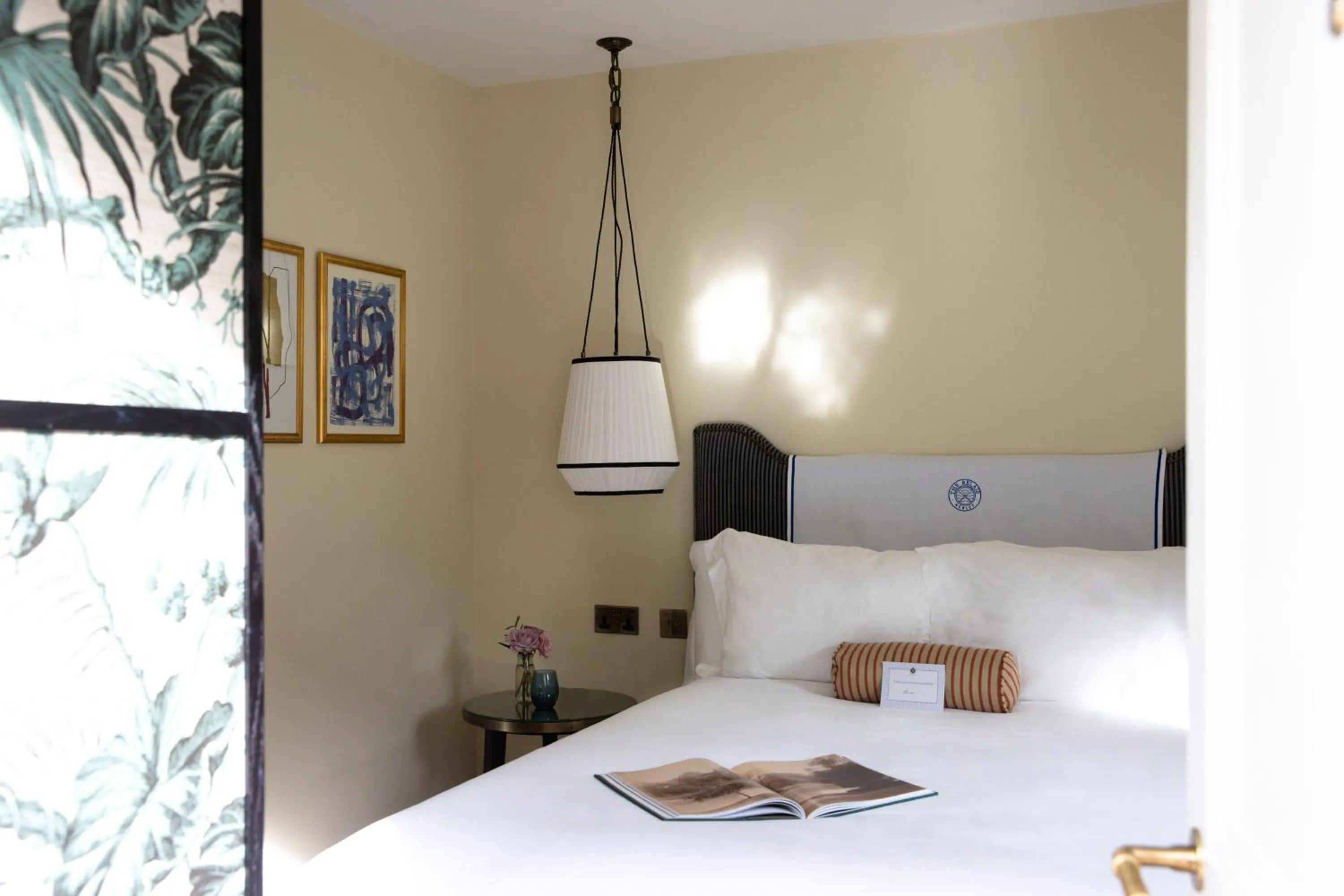 Bed in The Relais Henley