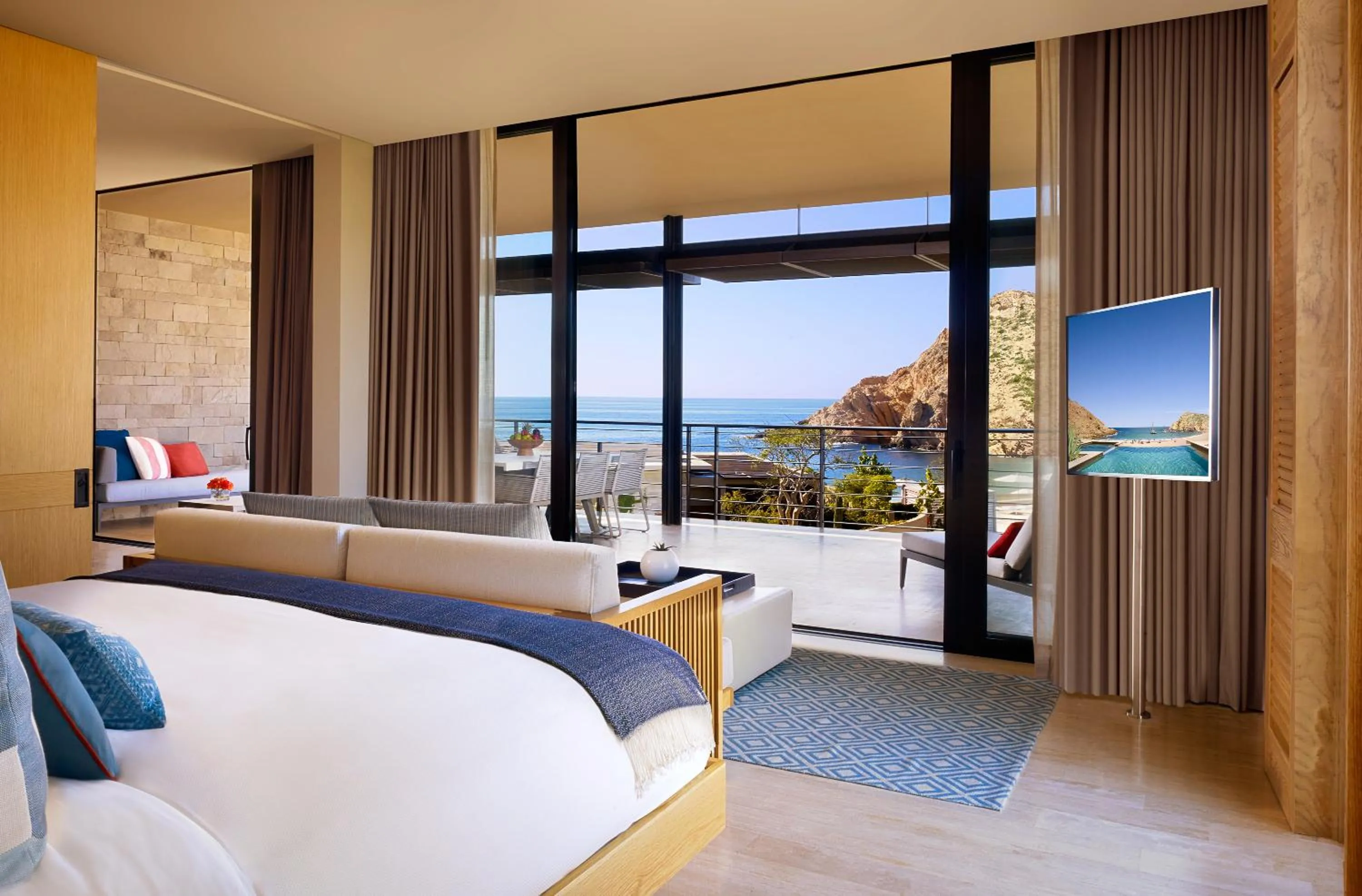 Photo of the whole room in Montage Los Cabos