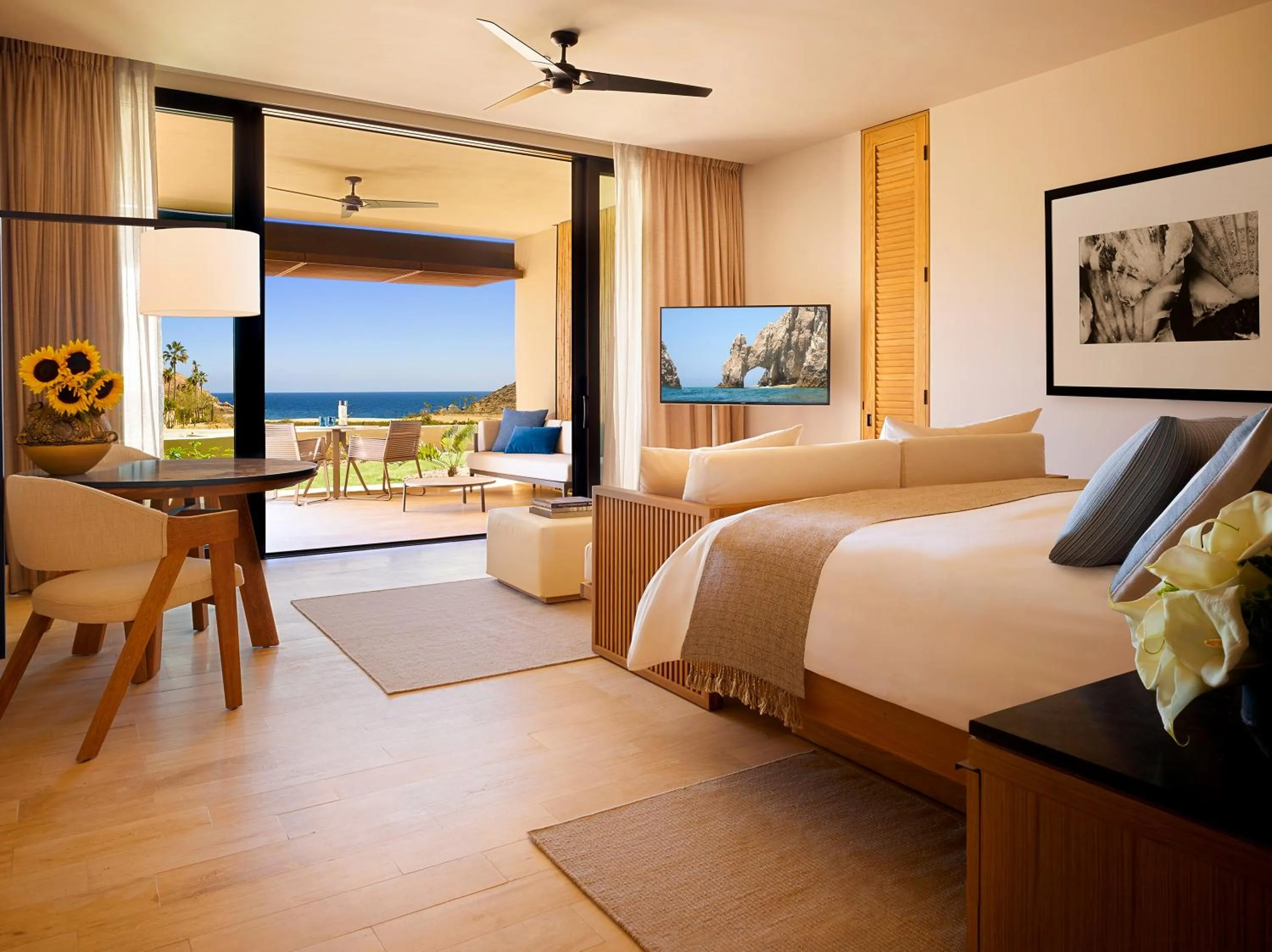 Bed in Montage Los Cabos