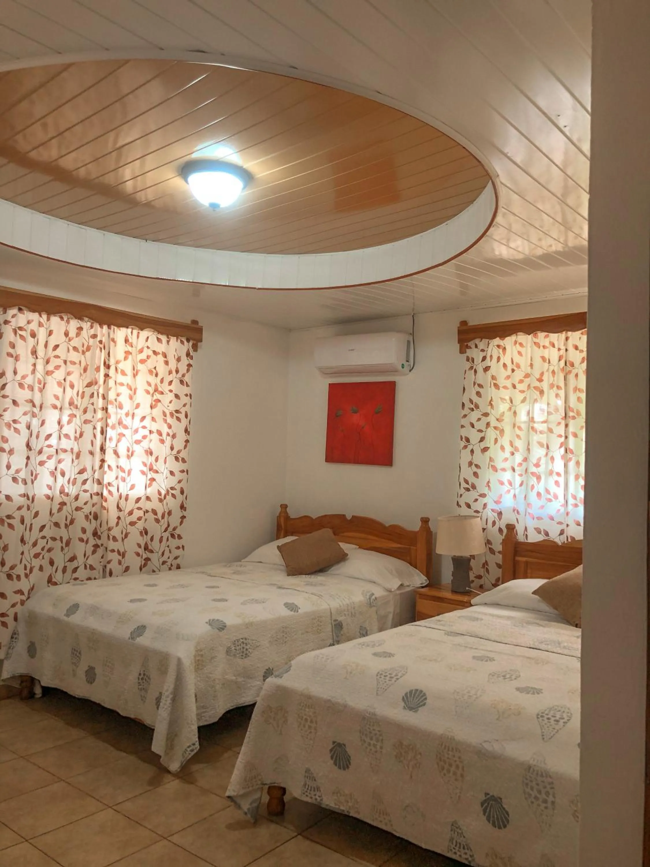 Photo of the whole room, Bed in Hostal Familiar Rolo