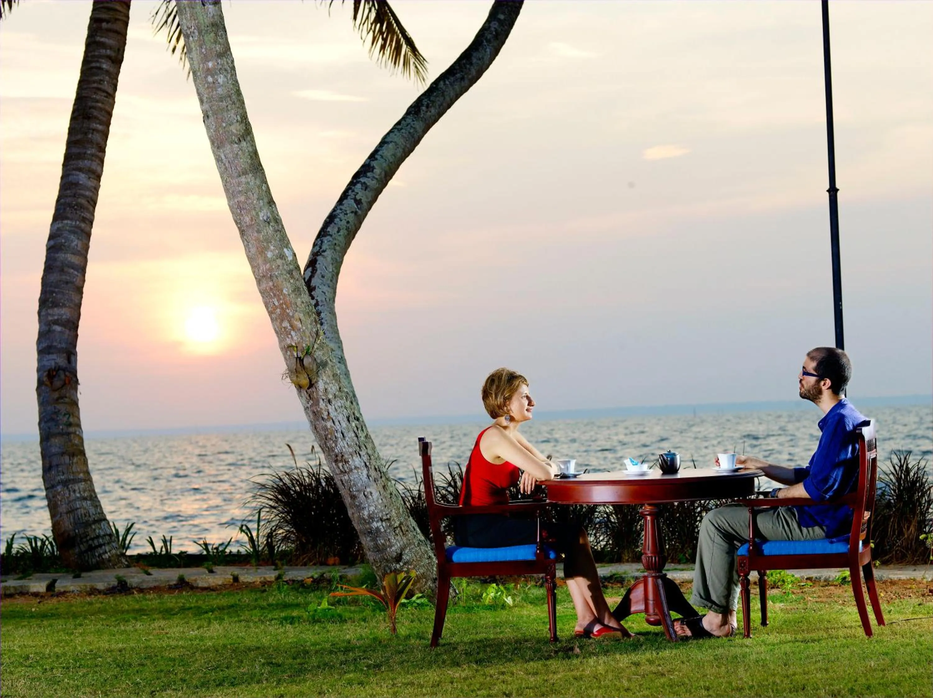 Restaurant/places to eat in Lakesong Resort