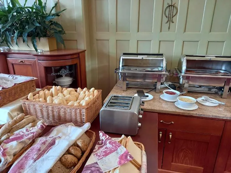 Restaurant/places to eat in Hotel U Beránka Náchod