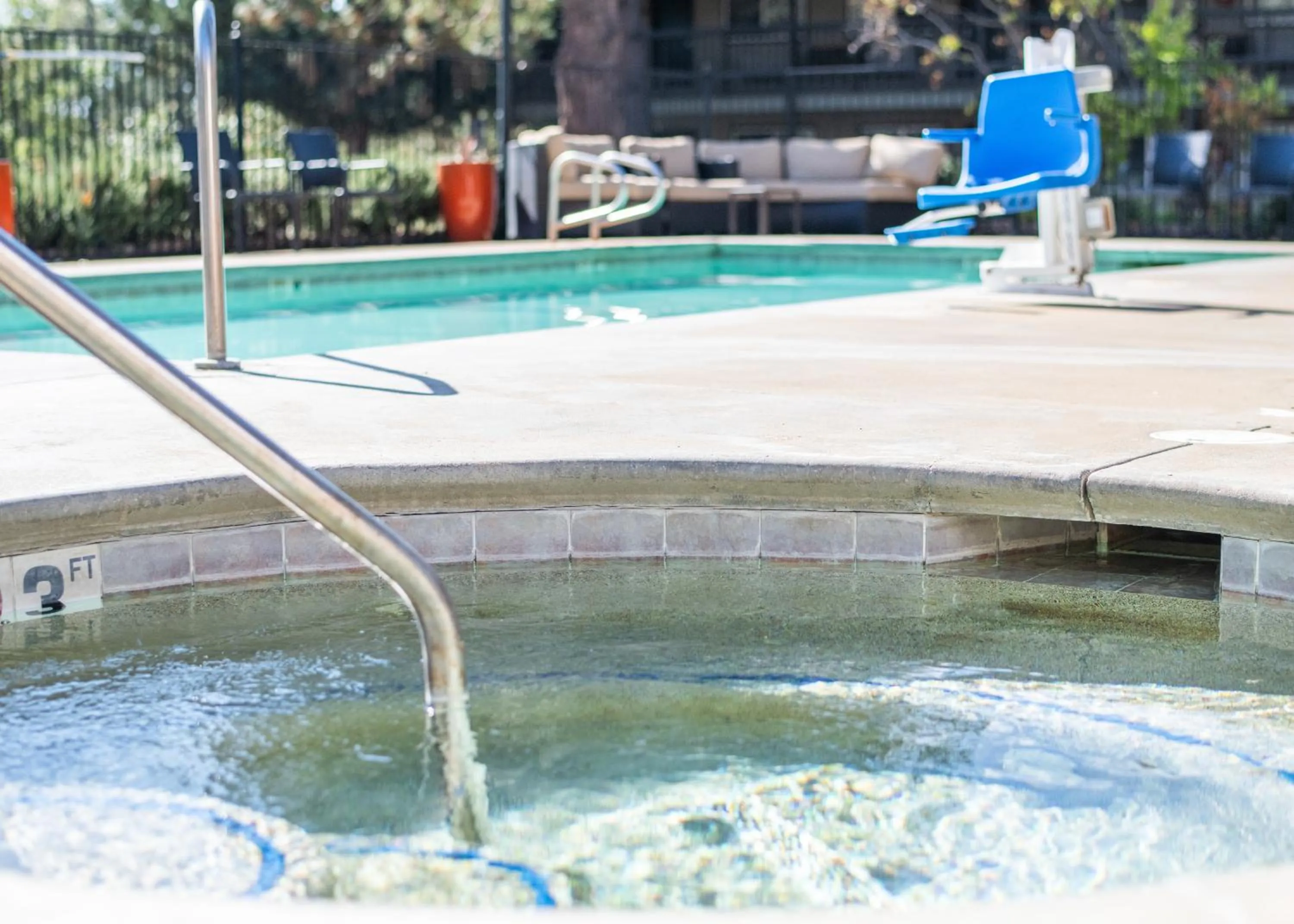Hot Tub in Buck Meadows Lodge