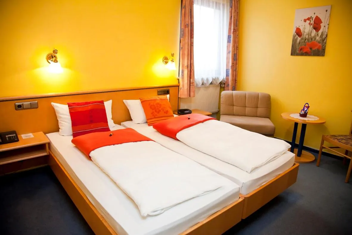 Bed in Hotel bei Liebe's