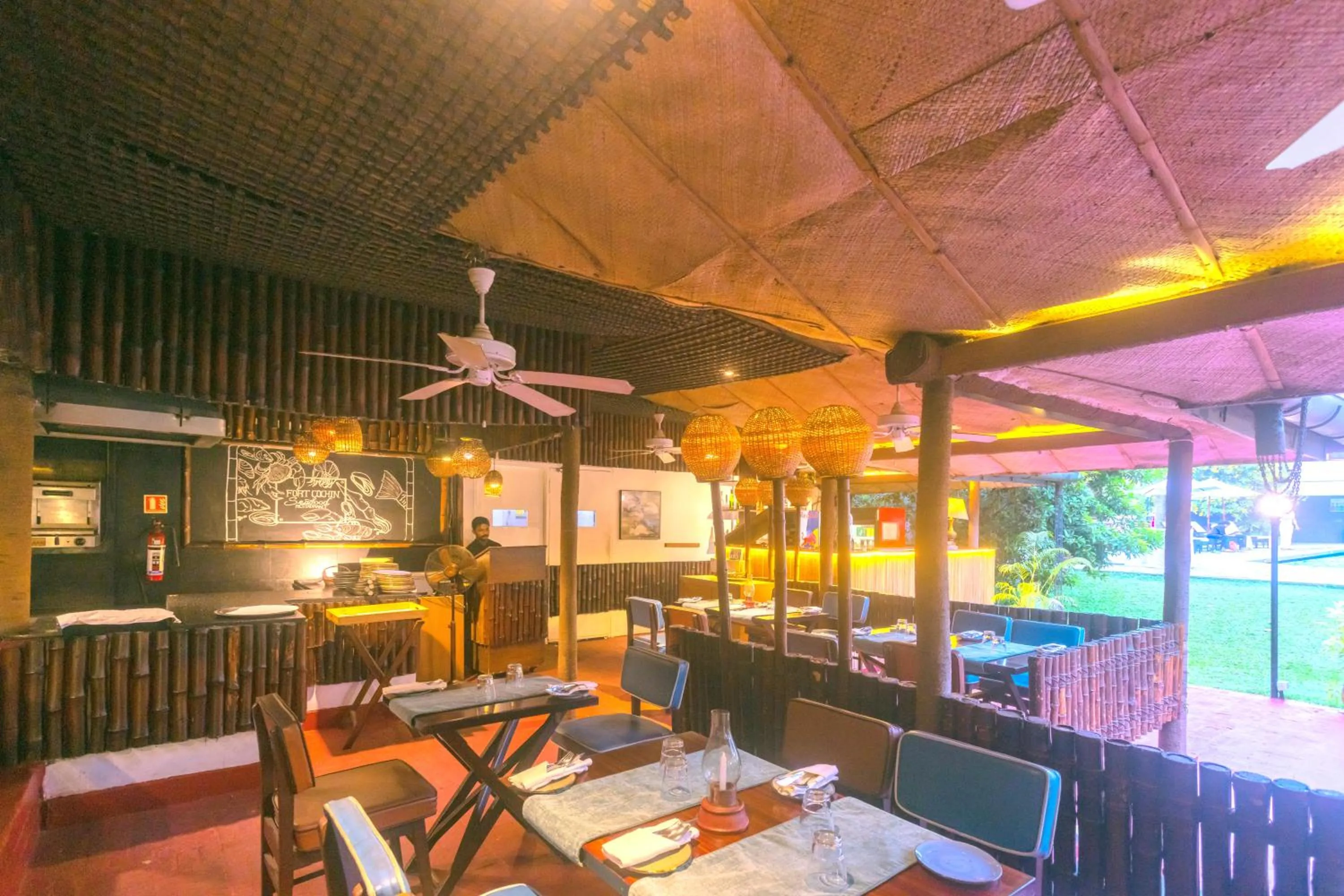 Restaurant/places to eat in Casino Hotel - CGH Earth, Cochin