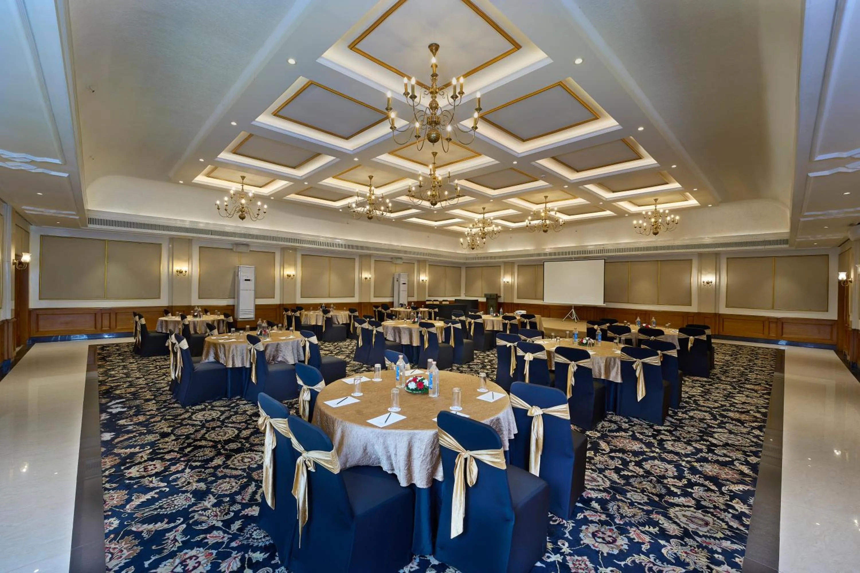 Banquet/Function facilities in Casino Hotel - CGH Earth, Cochin