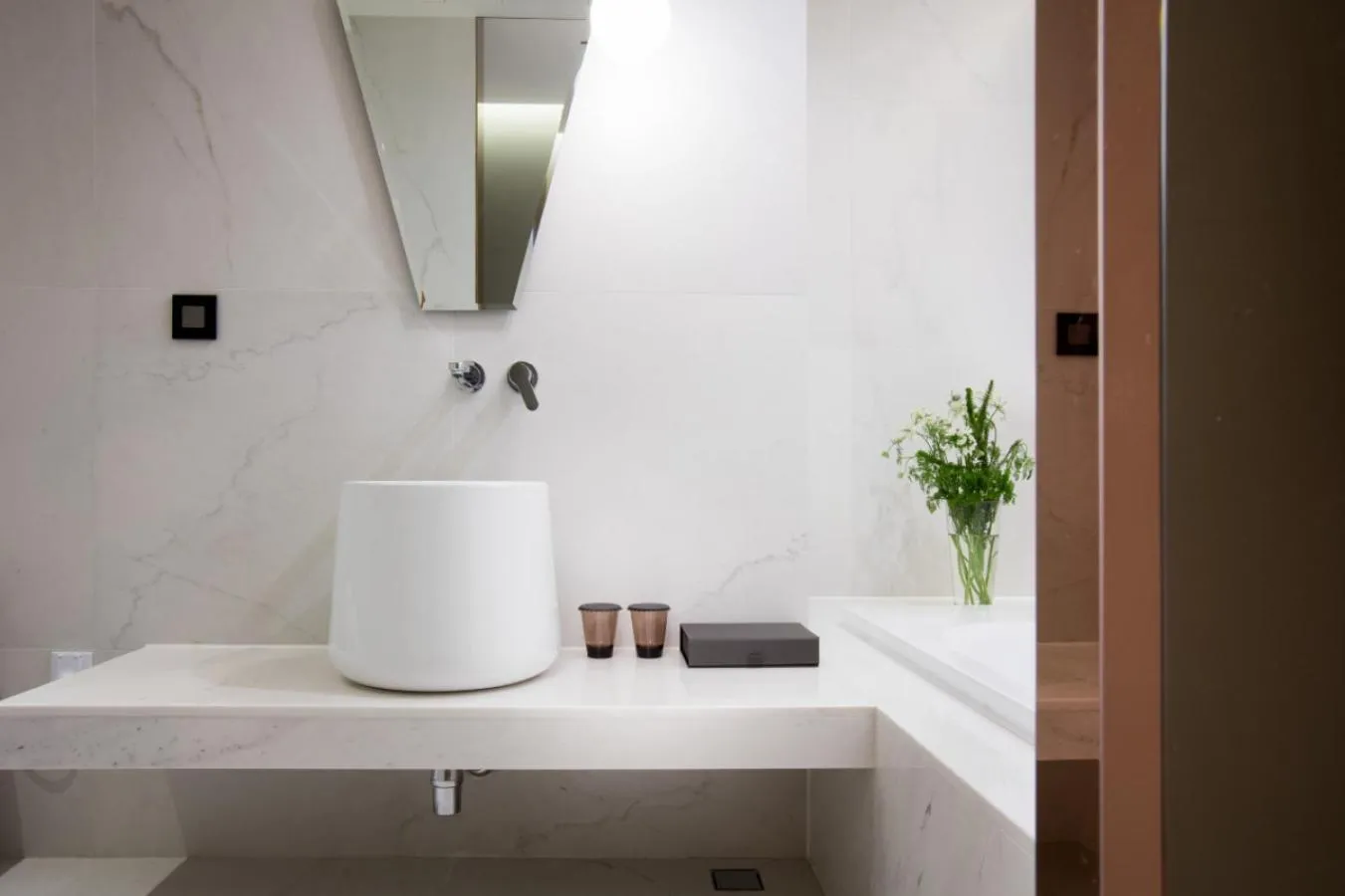 Bathroom in Park Marine Hotel