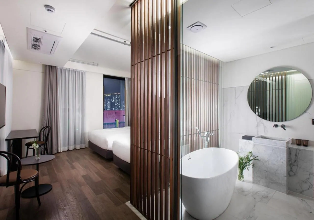 Photo of the whole room in Park Marine Hotel