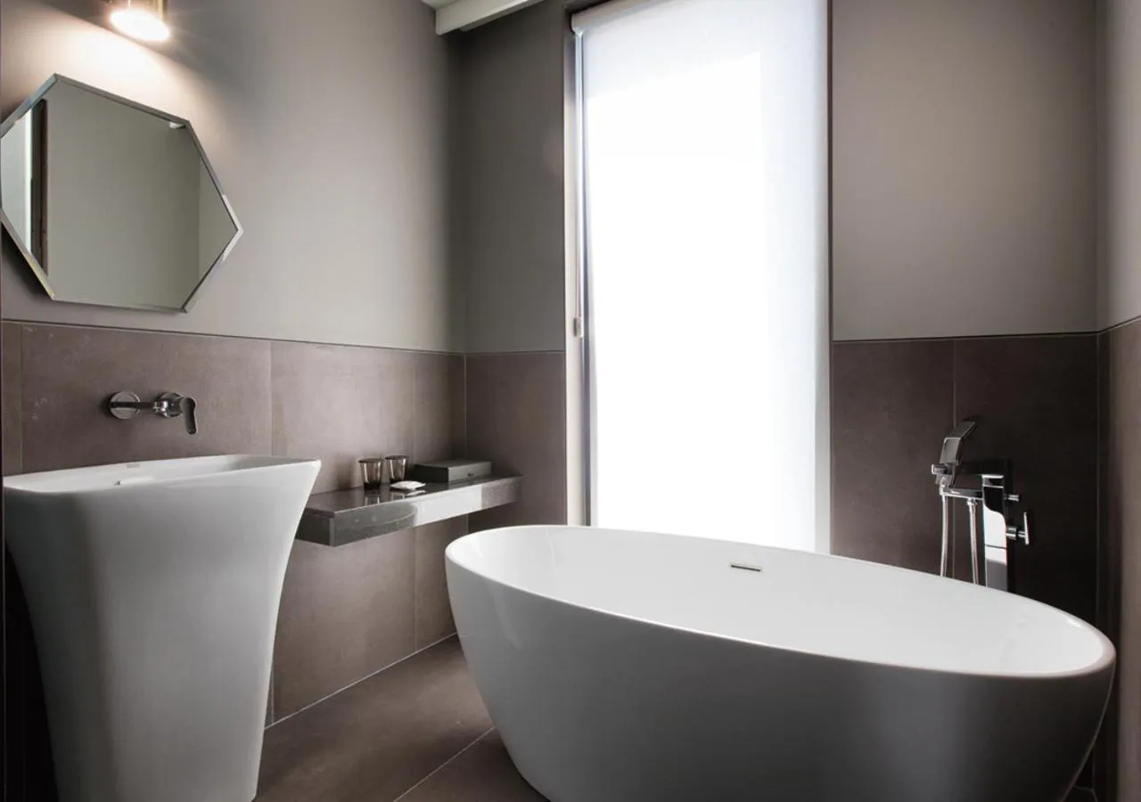 Bathroom in Park Marine Hotel