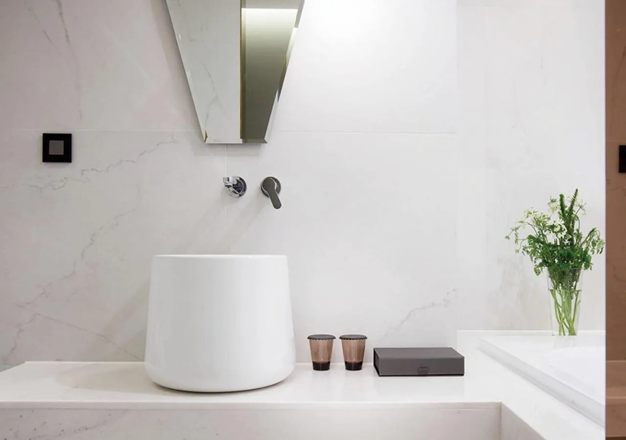 Bathroom in Park Marine Hotel