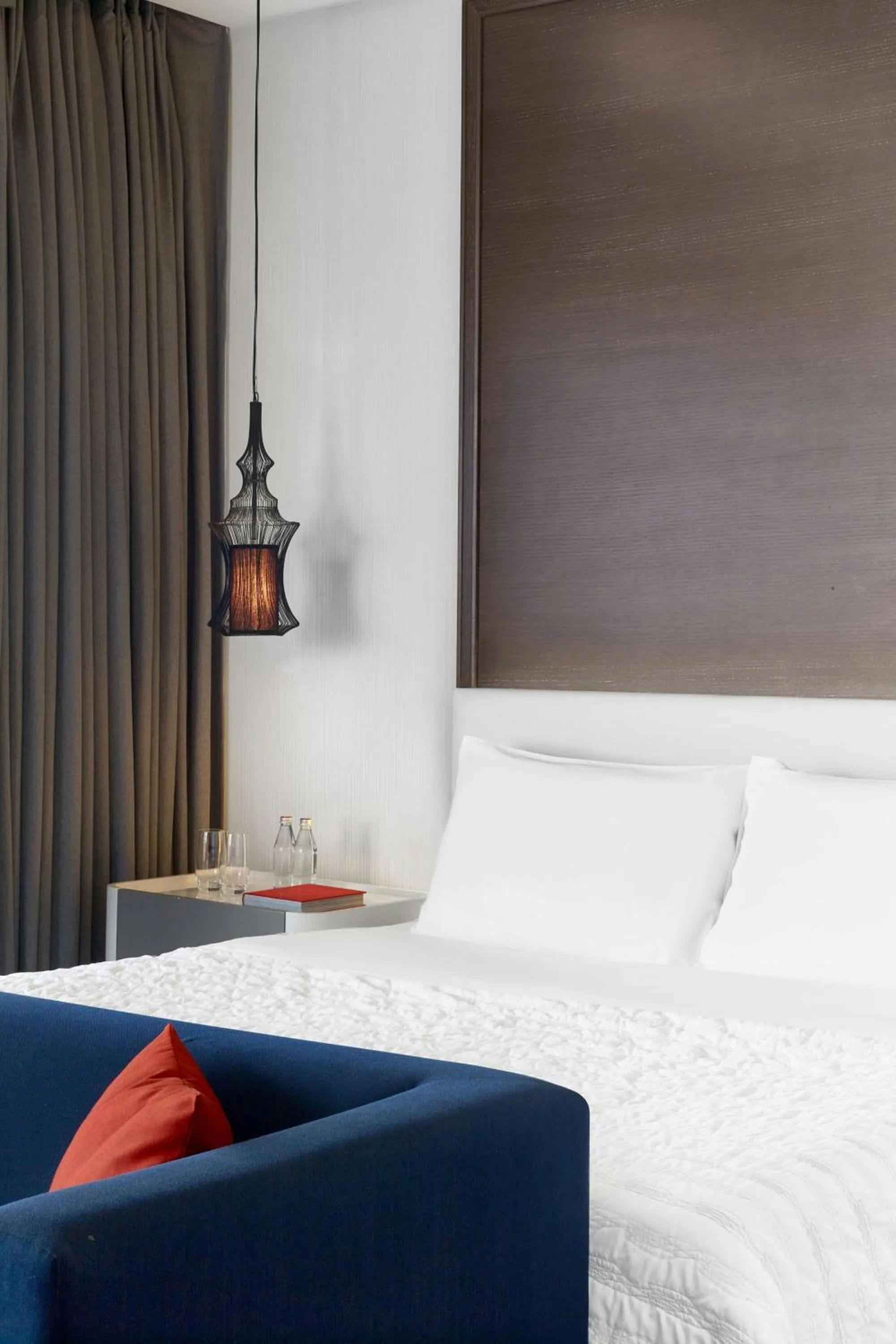 Bedroom, Bed in Le Meridien Istanbul Etiler