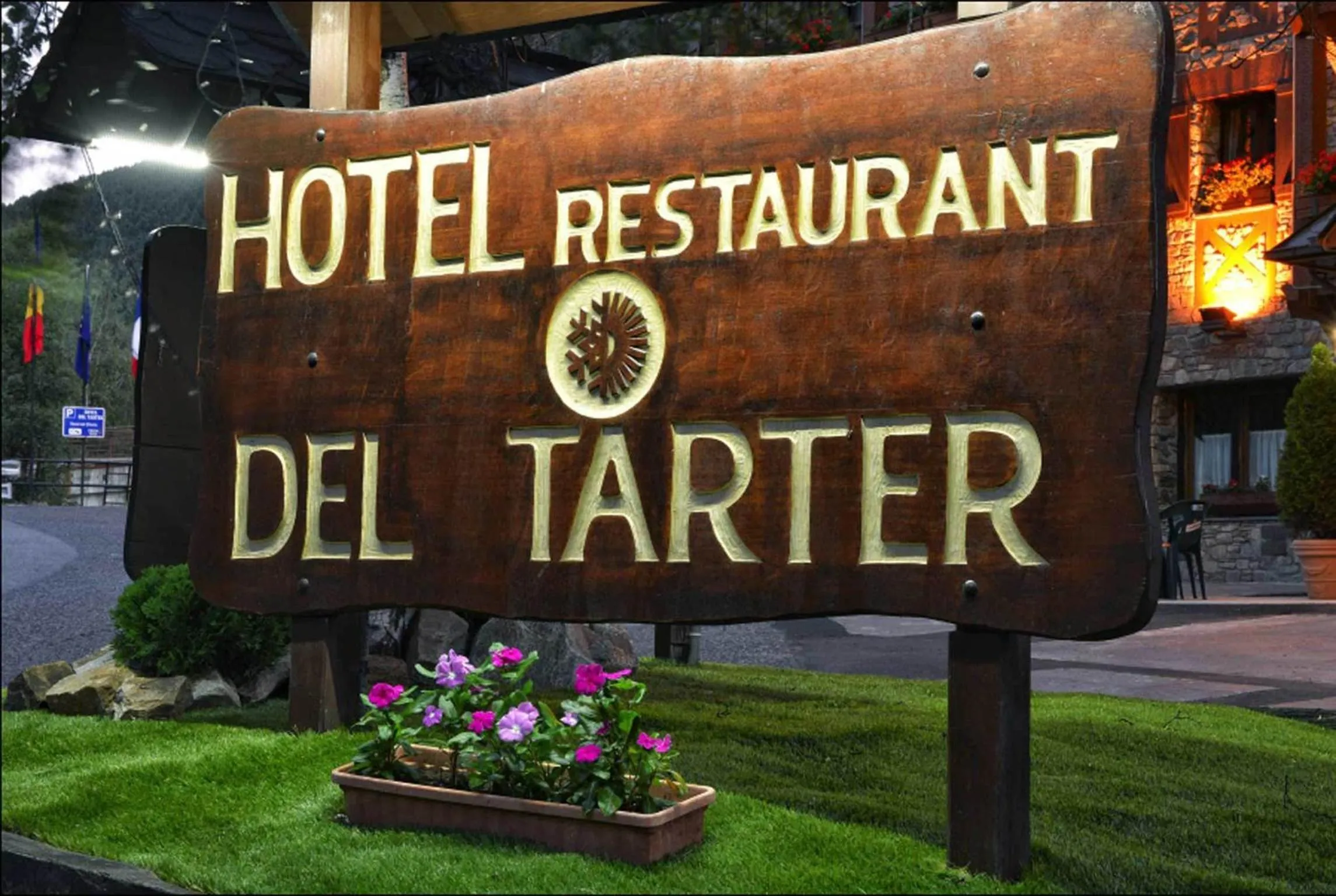 Logo/Certificate/Sign in Hotel del Tarter