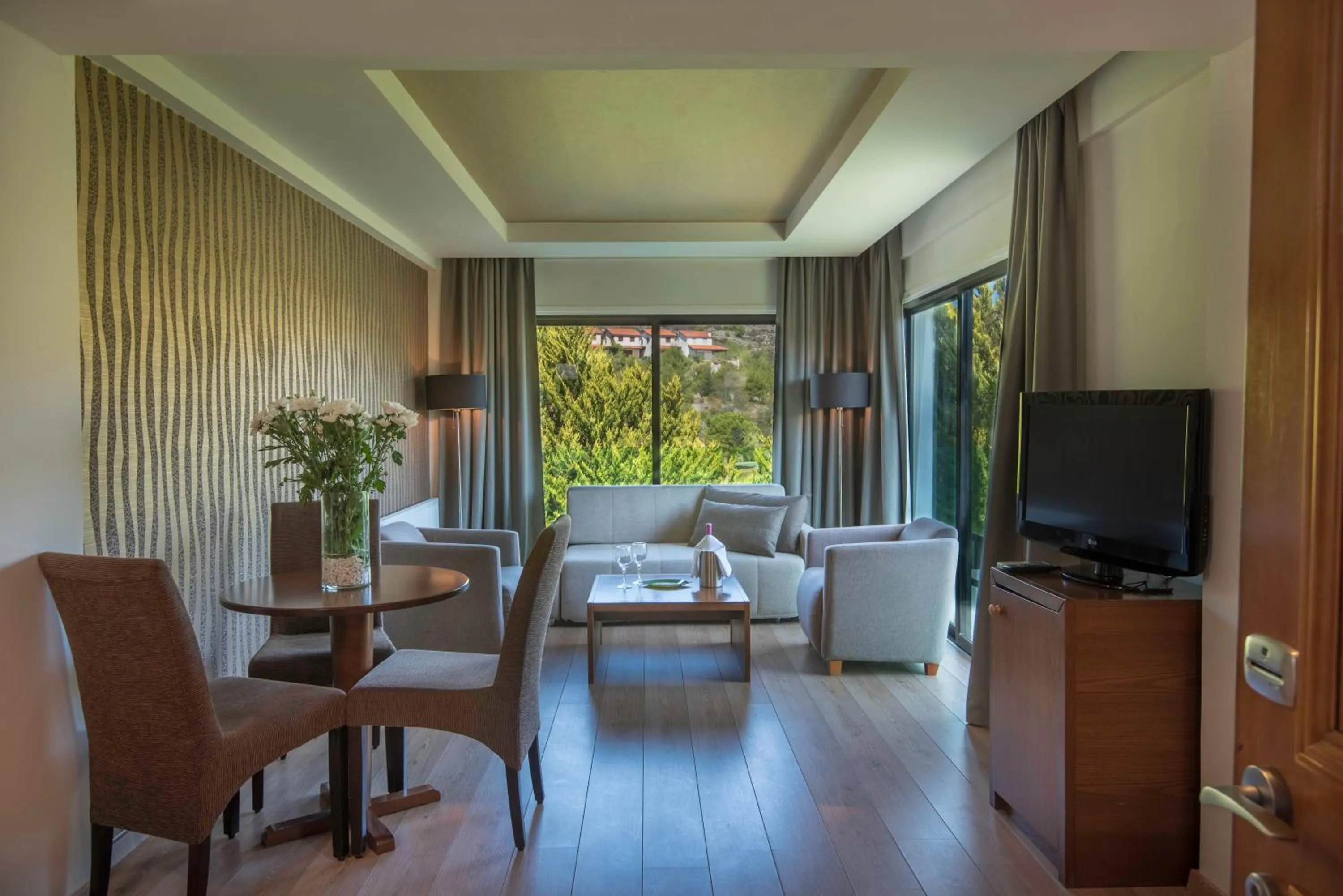 Rodon Hotel and Resort