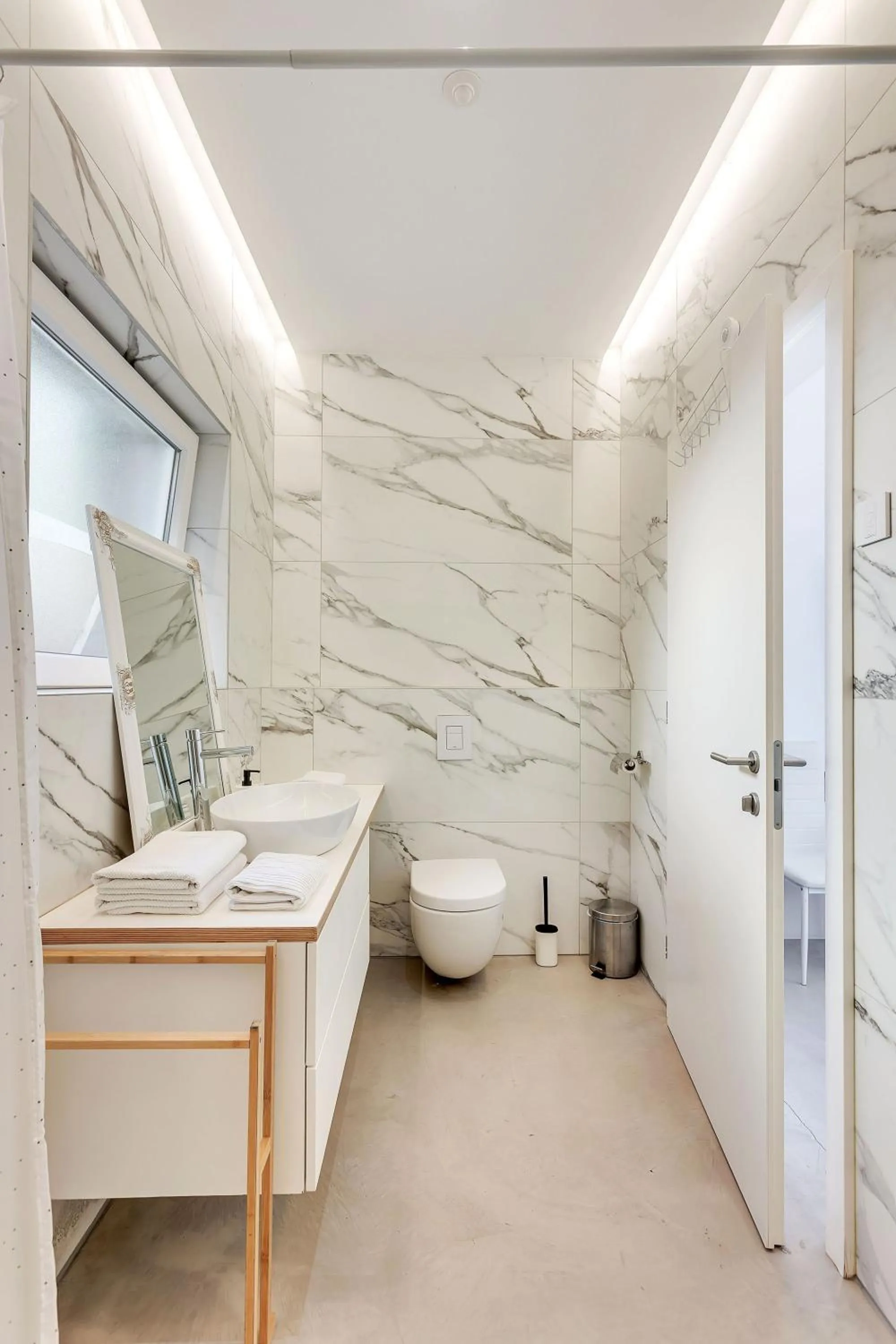 Bathroom in Pekarna apartments