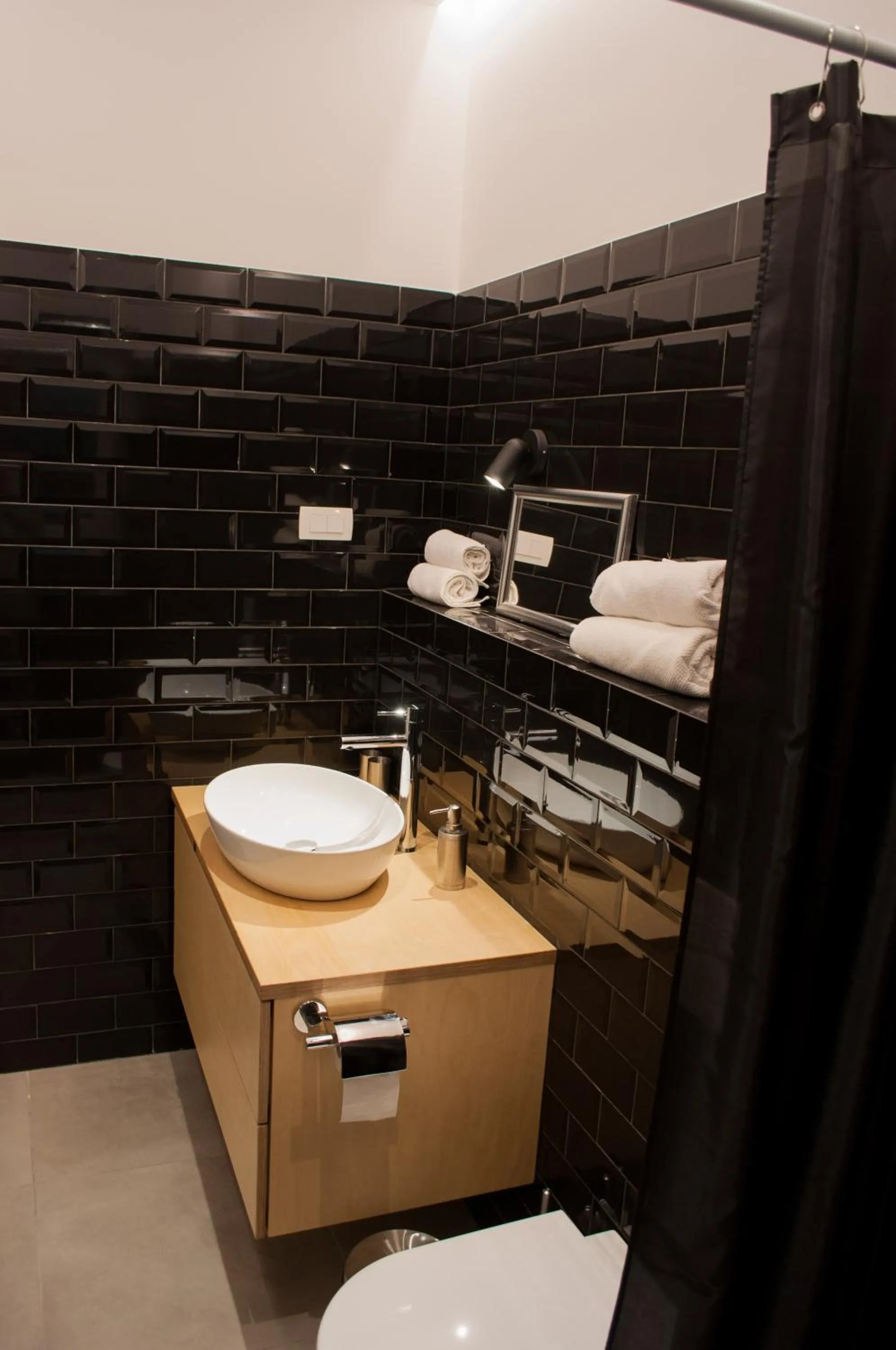 Bathroom in Pekarna apartments