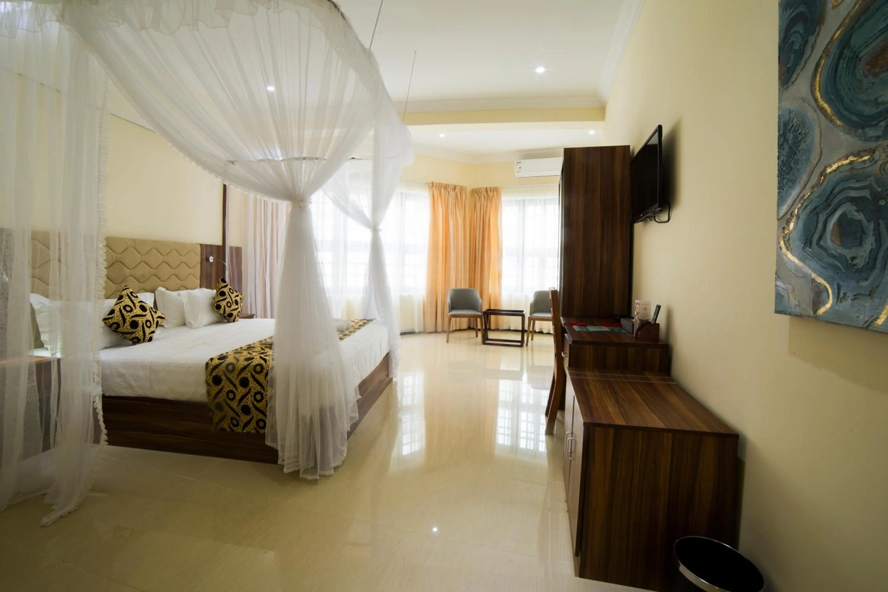 Photo of the whole room, Bed in Spice Palace Hotel