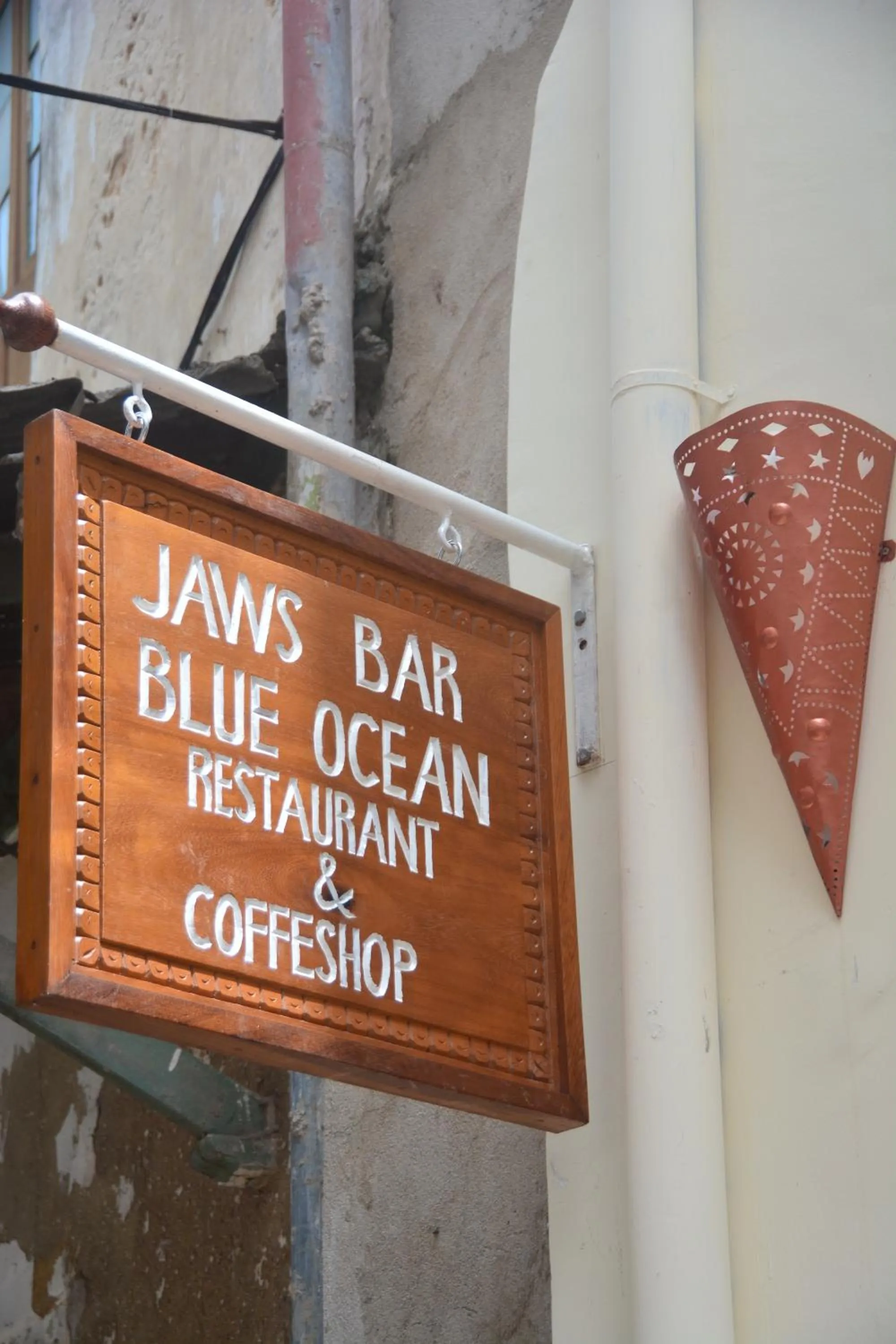 Logo/Certificate/Sign in Spice Palace Hotel