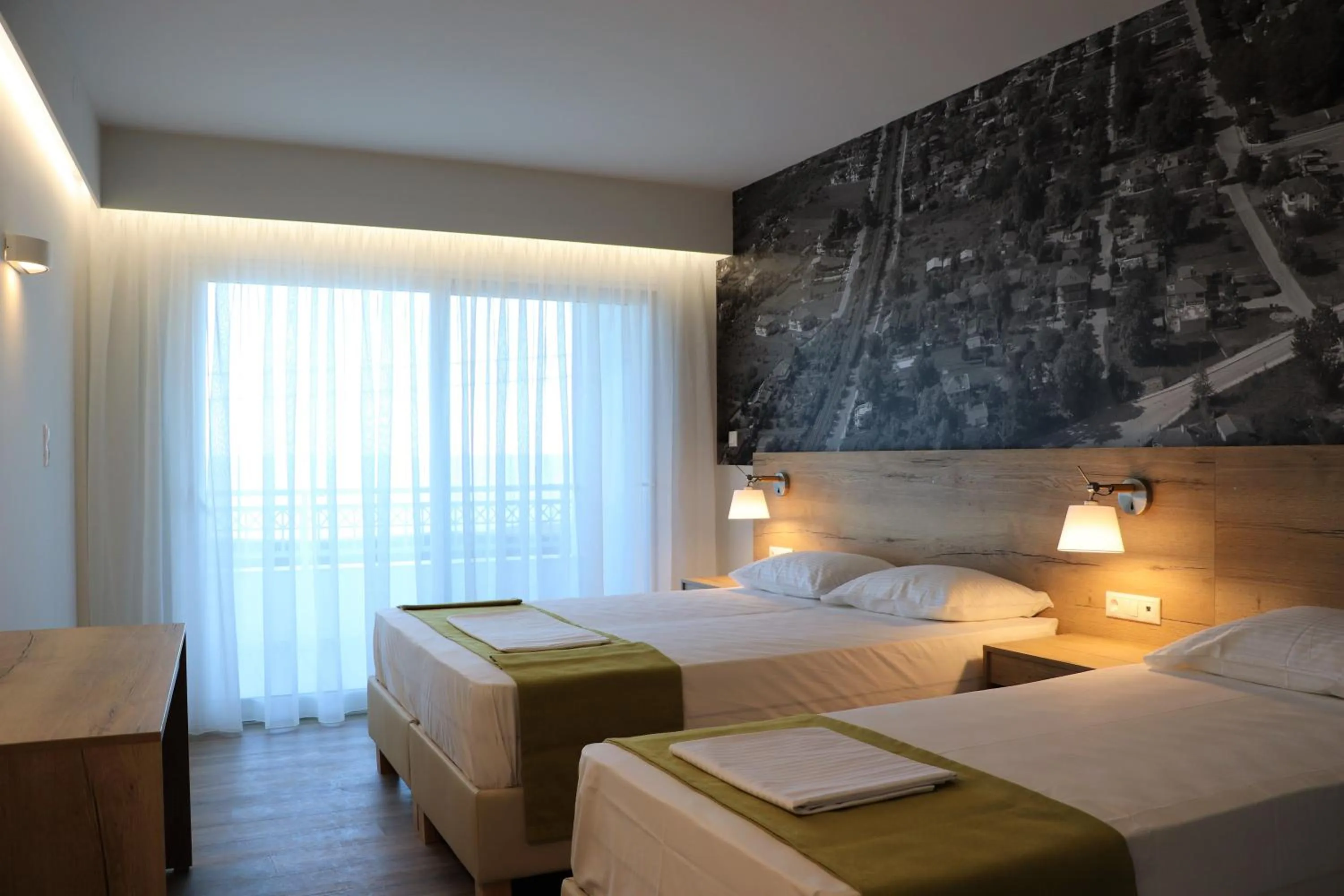 Photo of the whole room, Bed in Nefeli Apartments