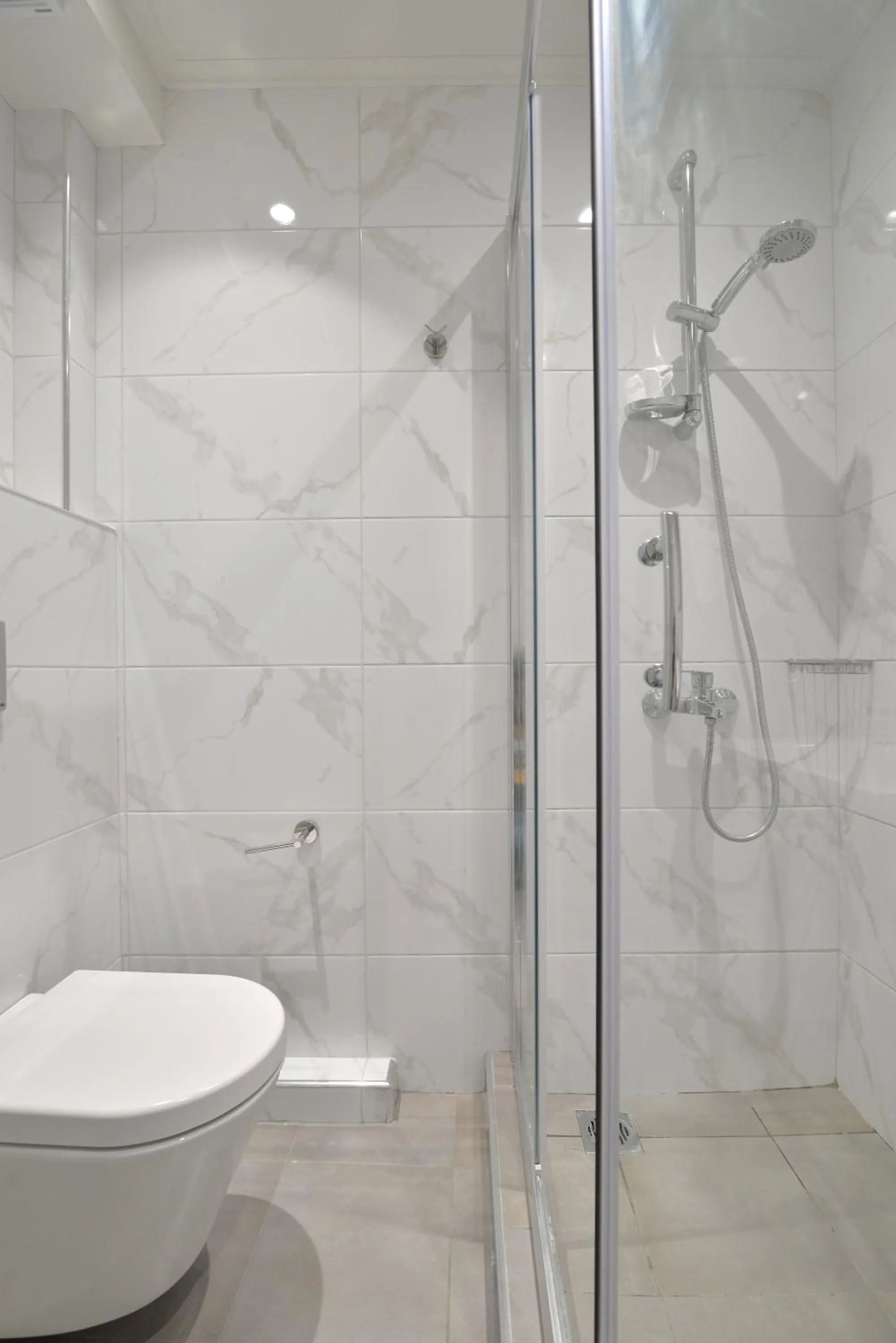 Shower in Nefeli Apartments
