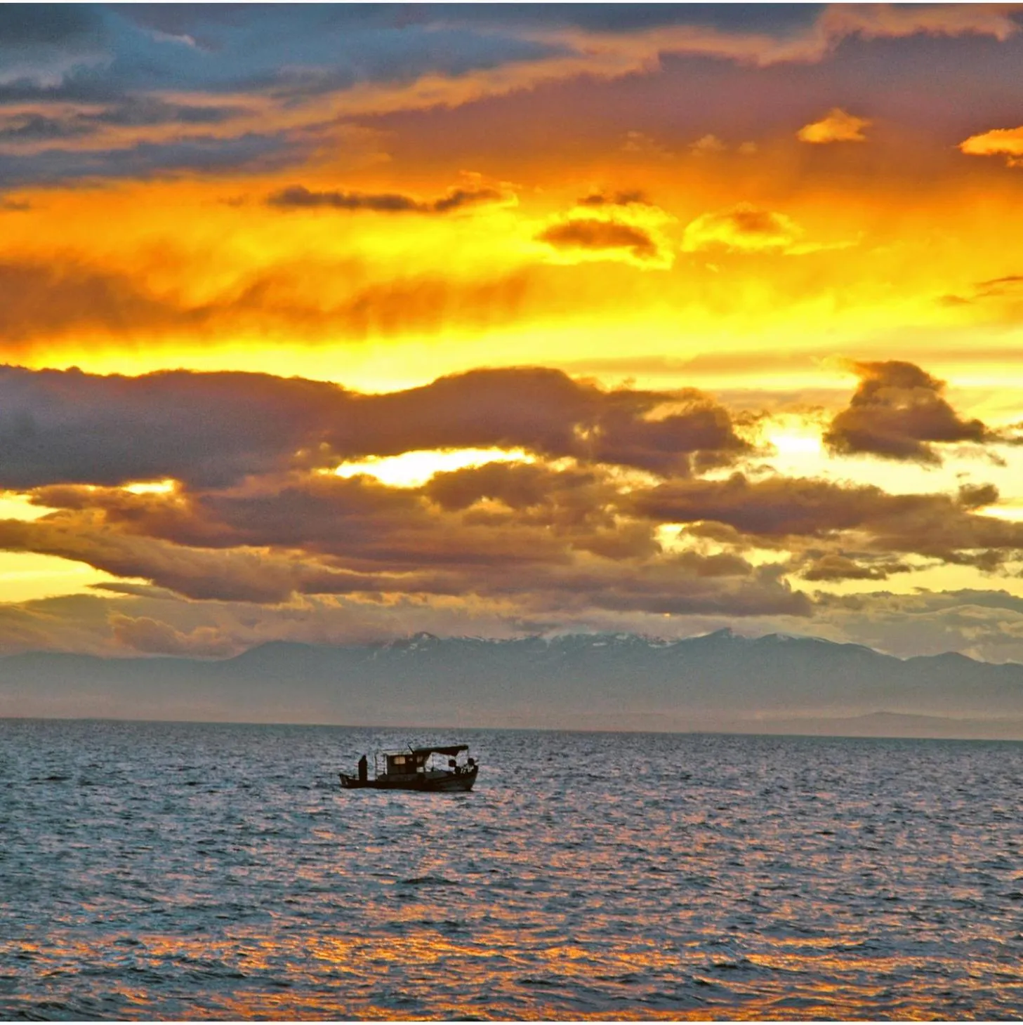 Sunrise in Nefeli Apartments