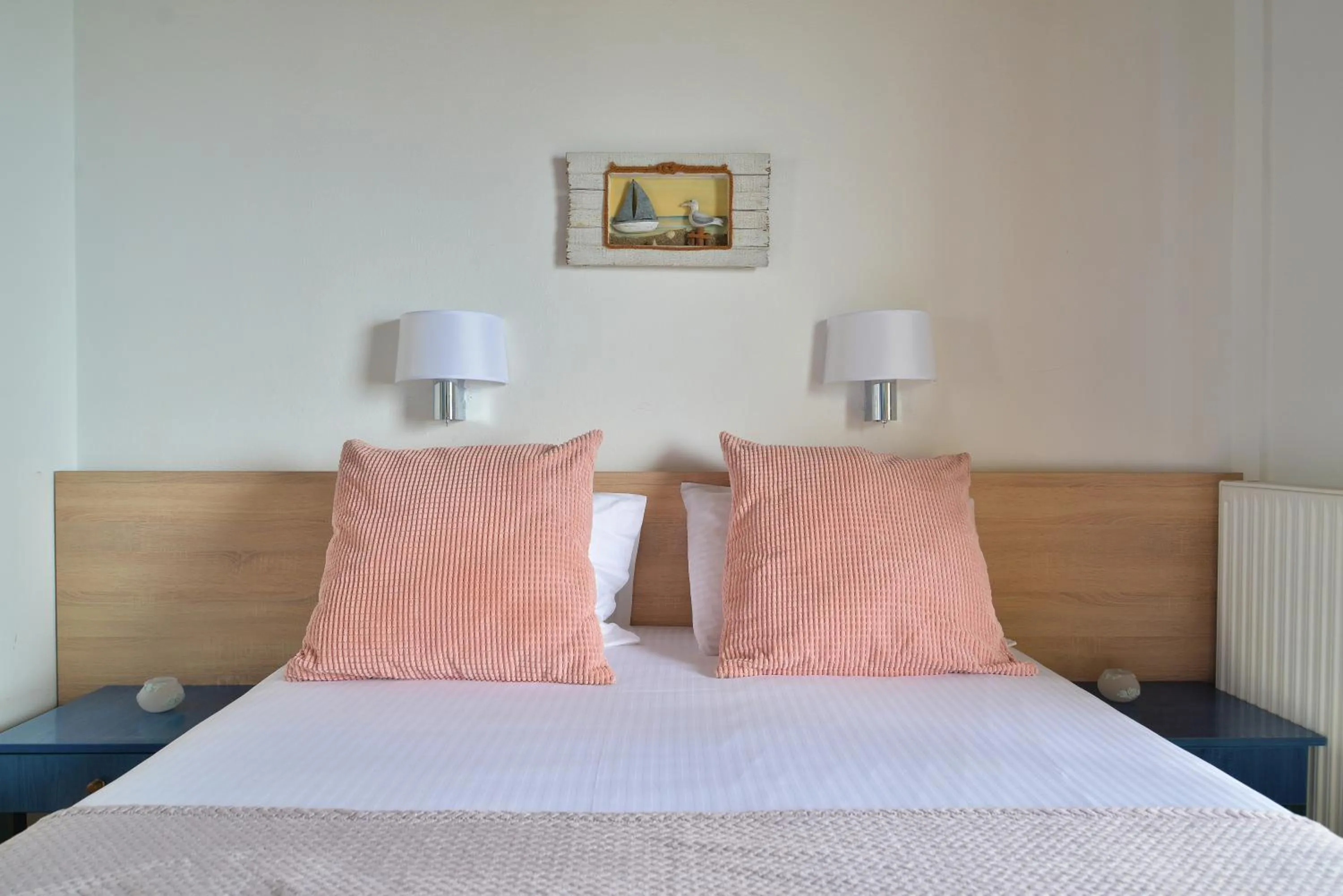 Bedroom, Bed in Nefeli Apartments