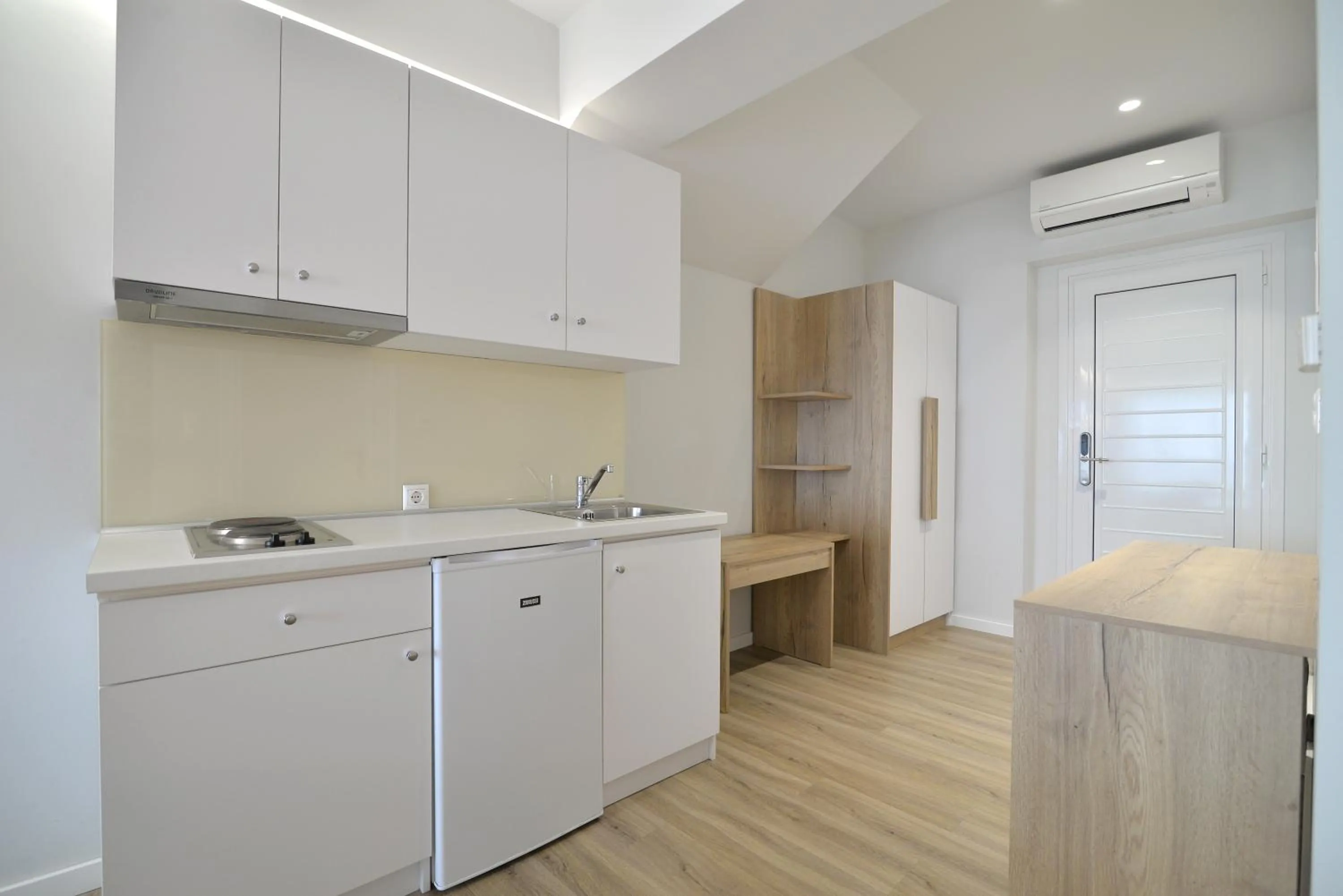 Kitchen or kitchenette in Nefeli Apartments
