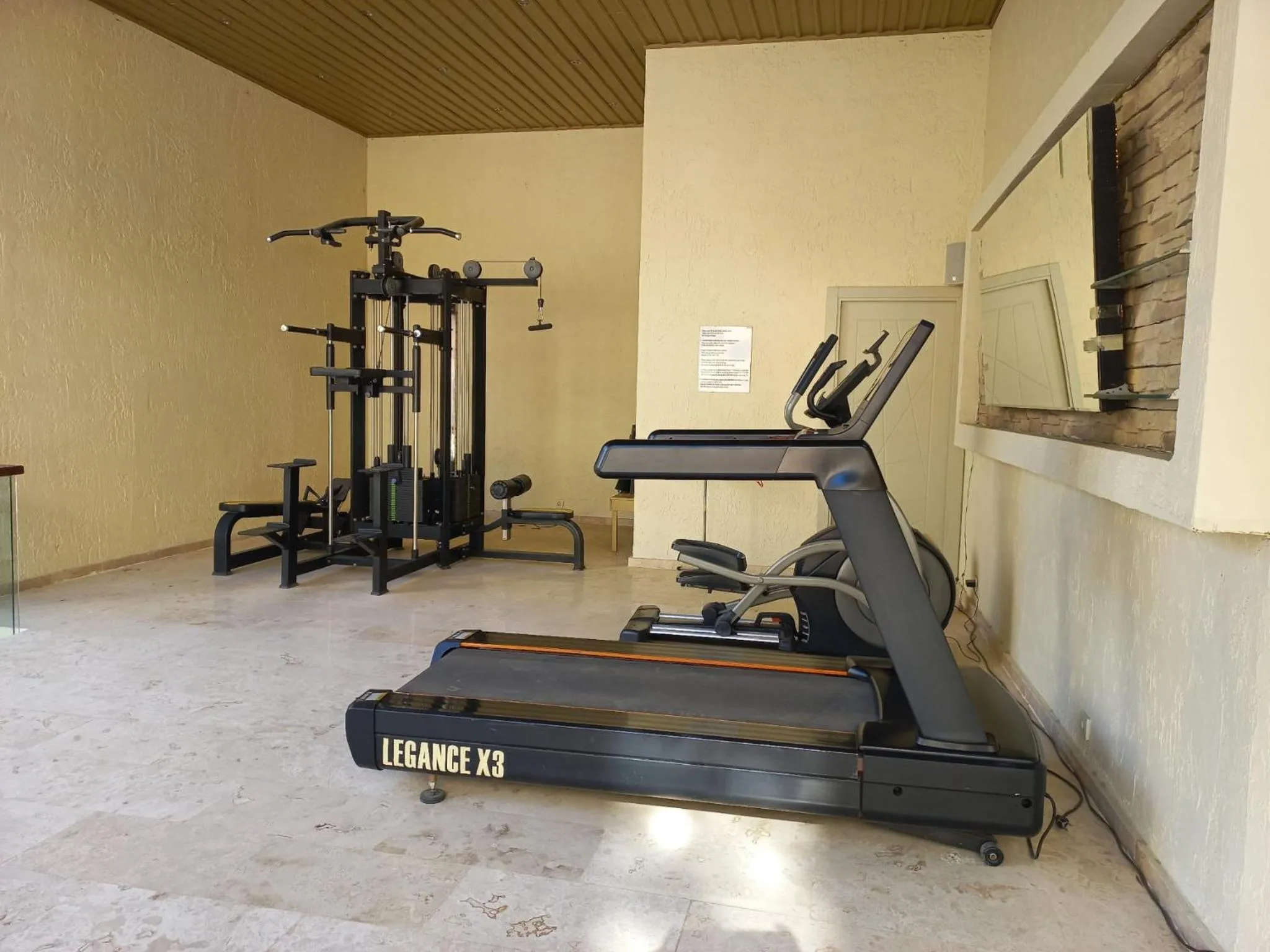 Fitness centre/facilities in Puding Hotel