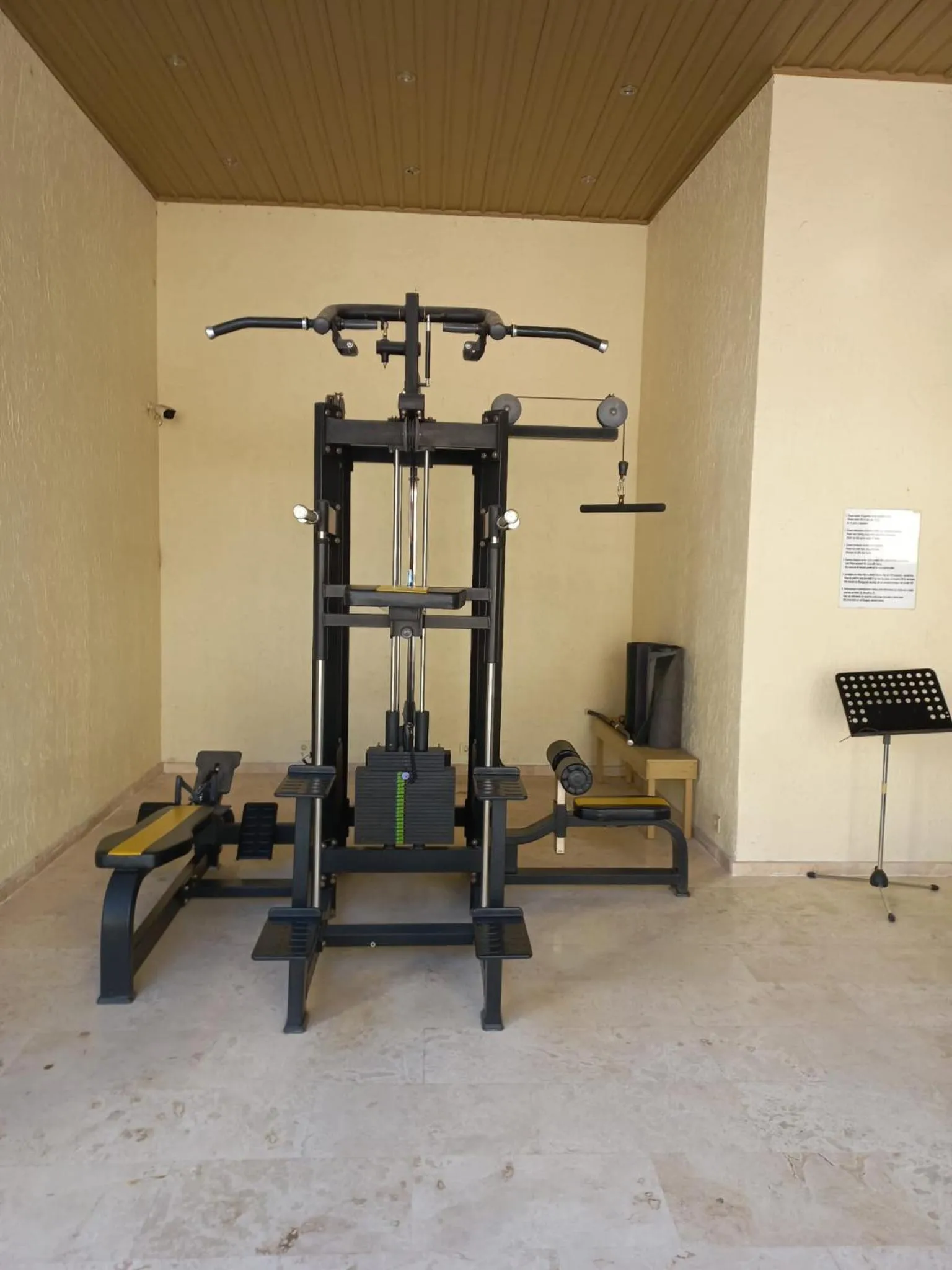 Fitness centre/facilities in Puding Hotel