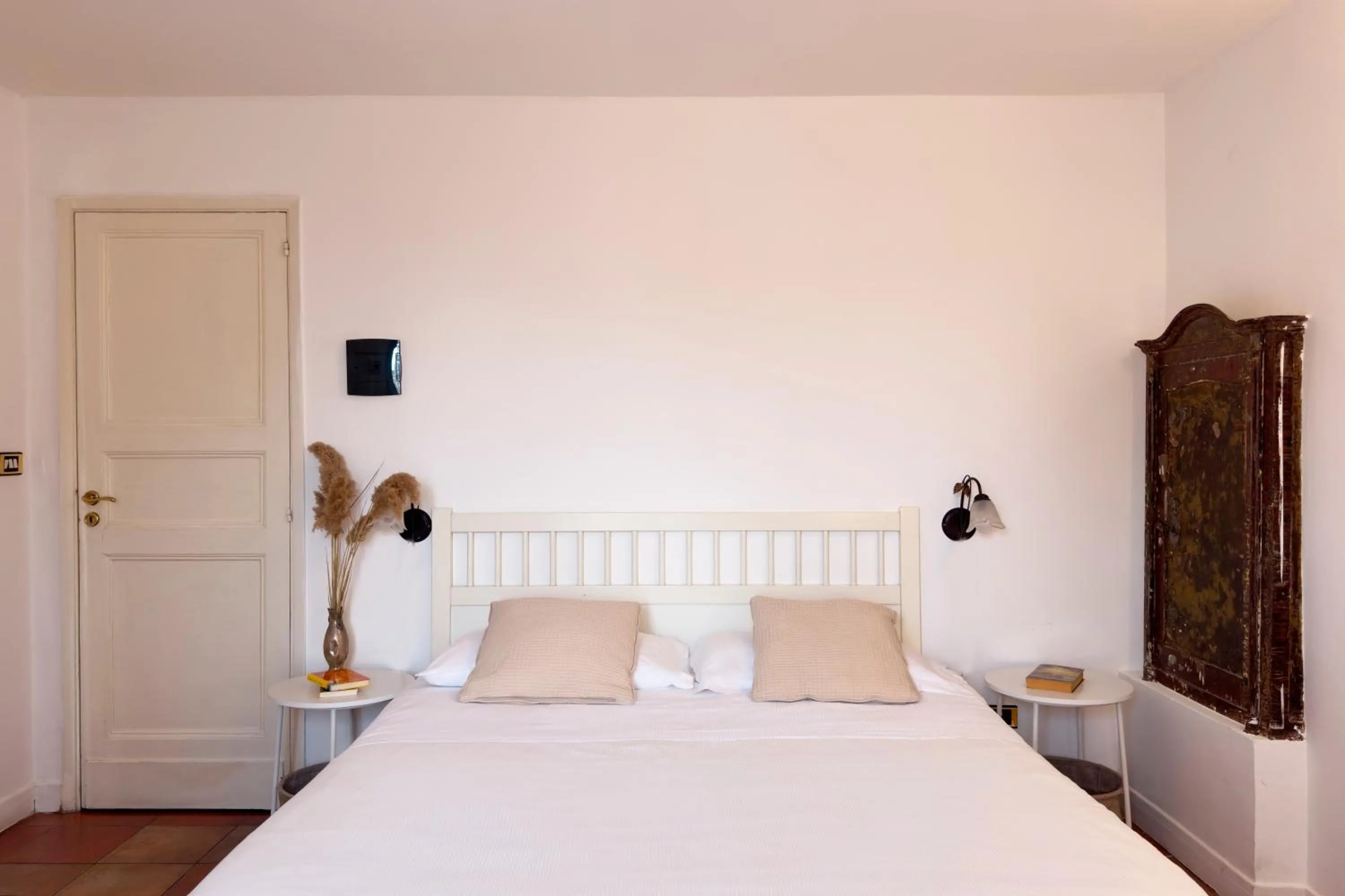 Photo of the whole room, Bed in Antica Dimora Caruso