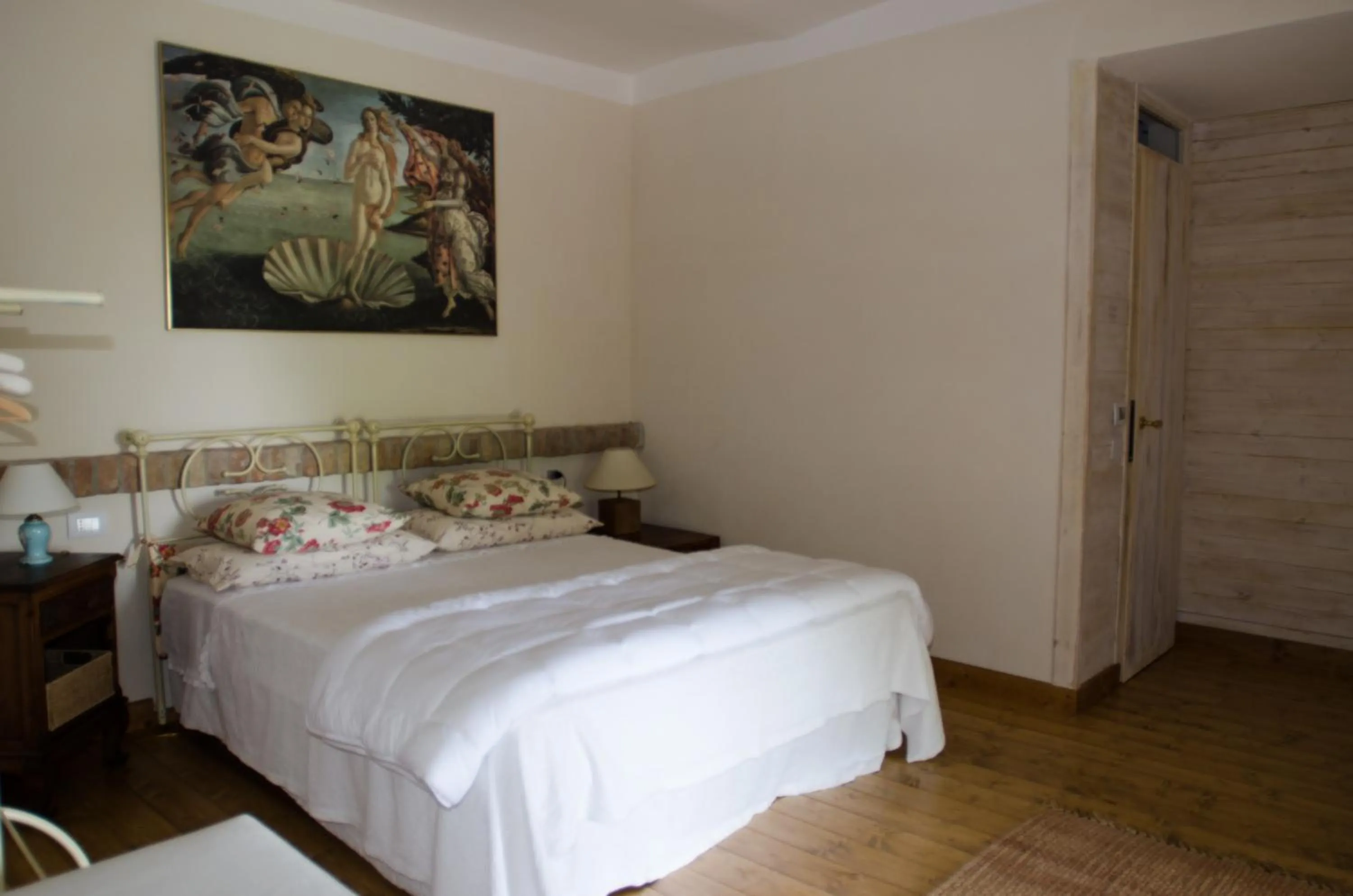 Property building, Bed in Al Riccio