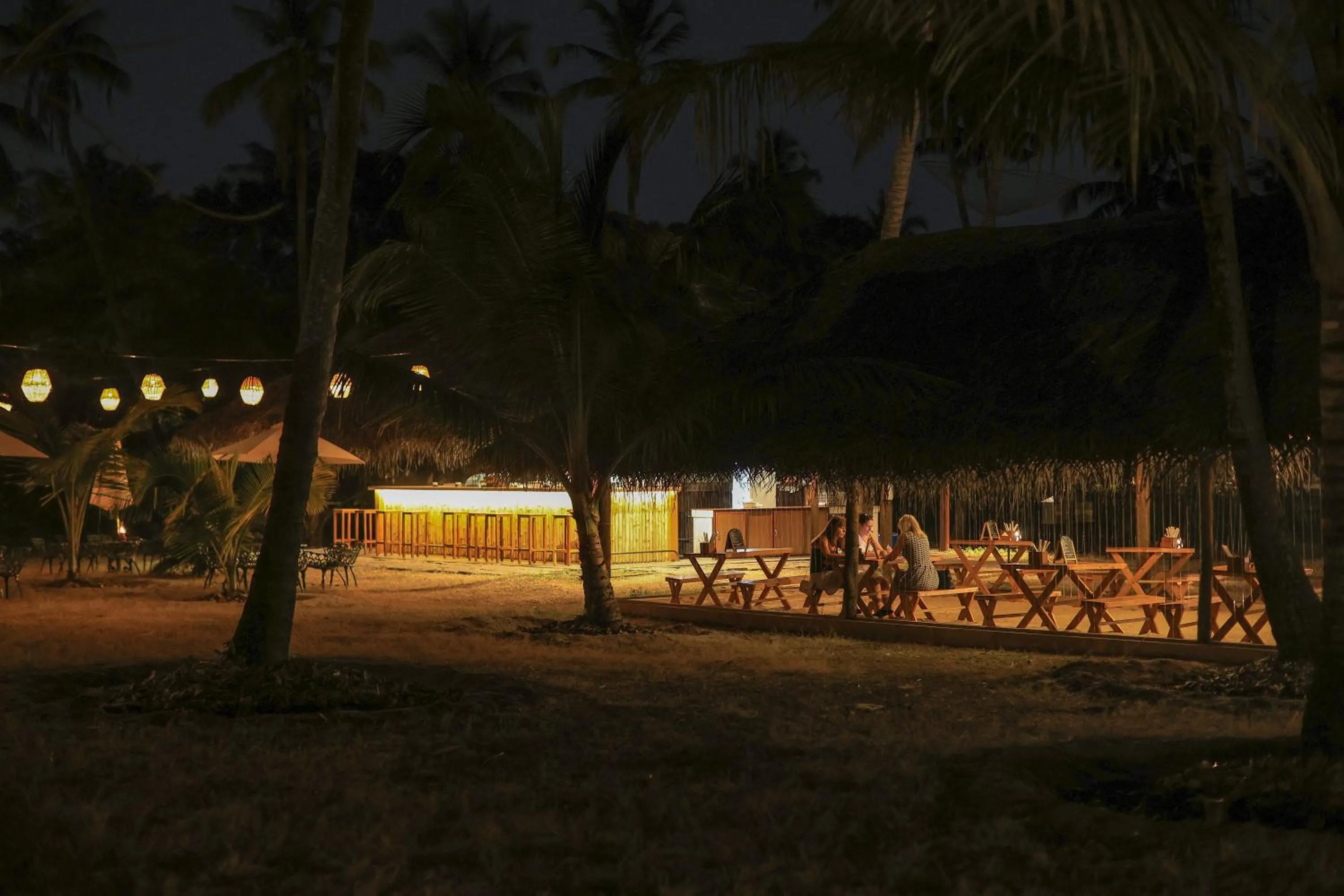 Restaurant/places to eat in Marari Beach Resort Alleppey - A CGH Earth Experience