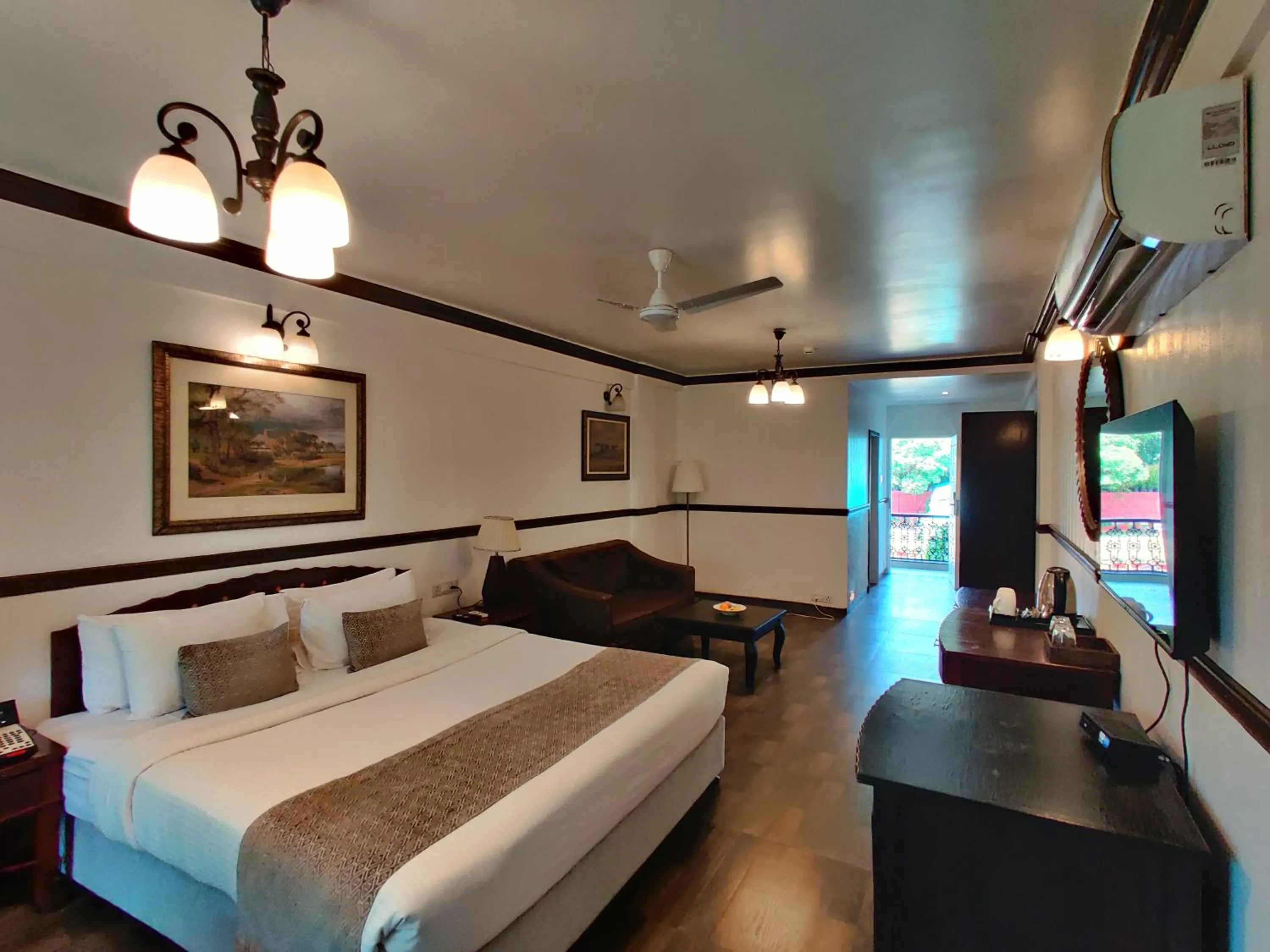 Bed in Chambers Mahabaleshwar, A Club Mahindra Associate Resort