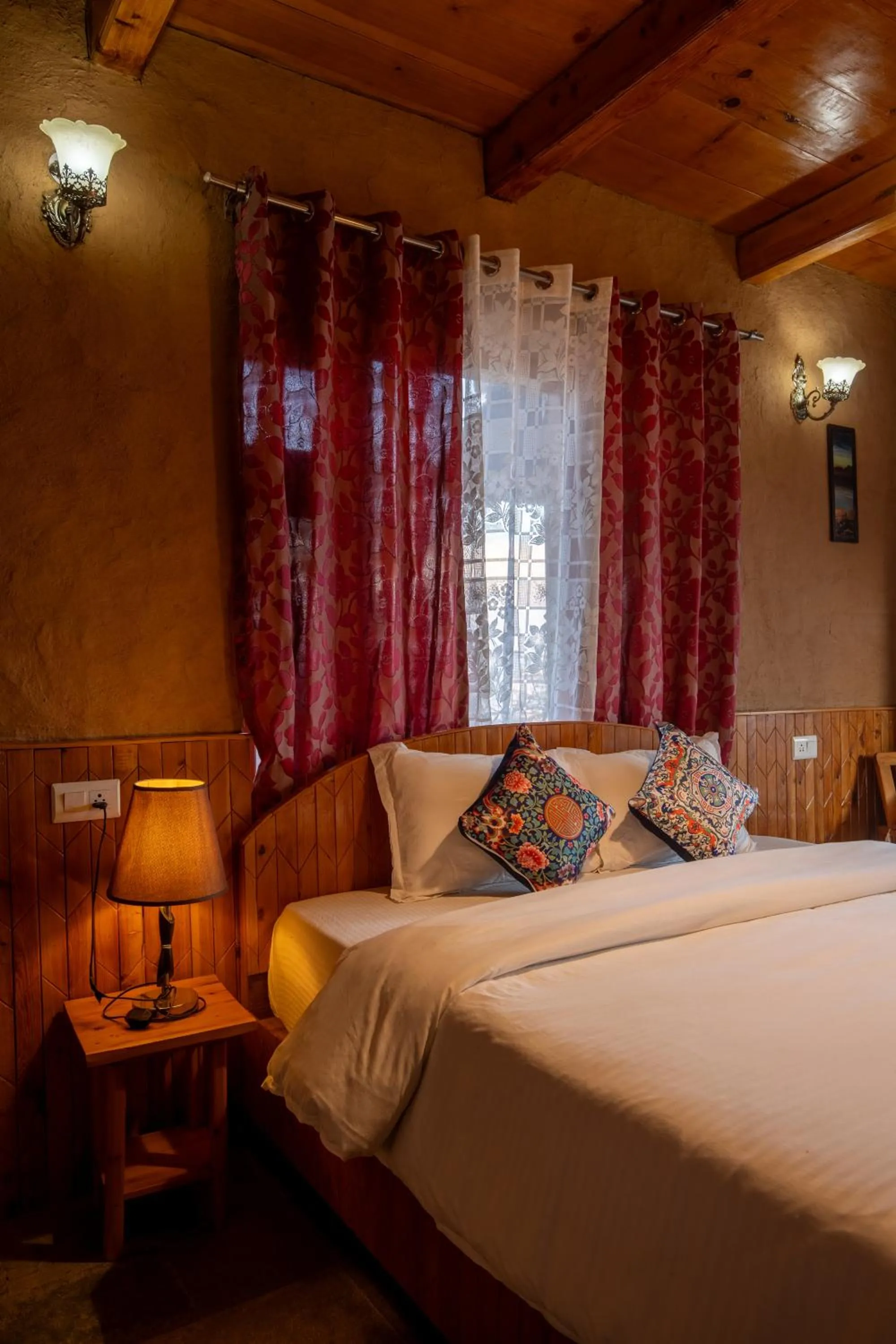 Photo of the whole room, Bed in Ishan Log Huts-A boutique home stay