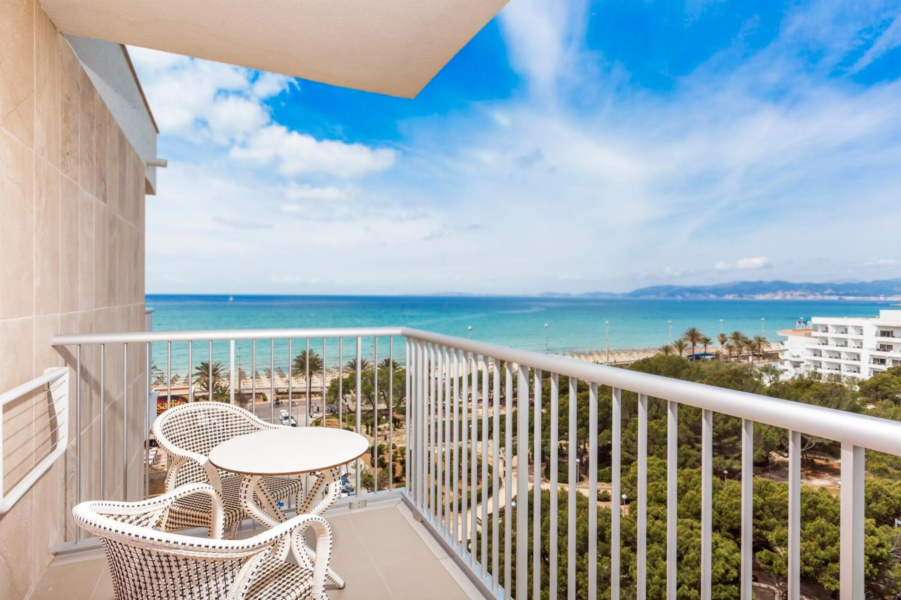 View (from property/room) in Leman Hotel y Apartamentos