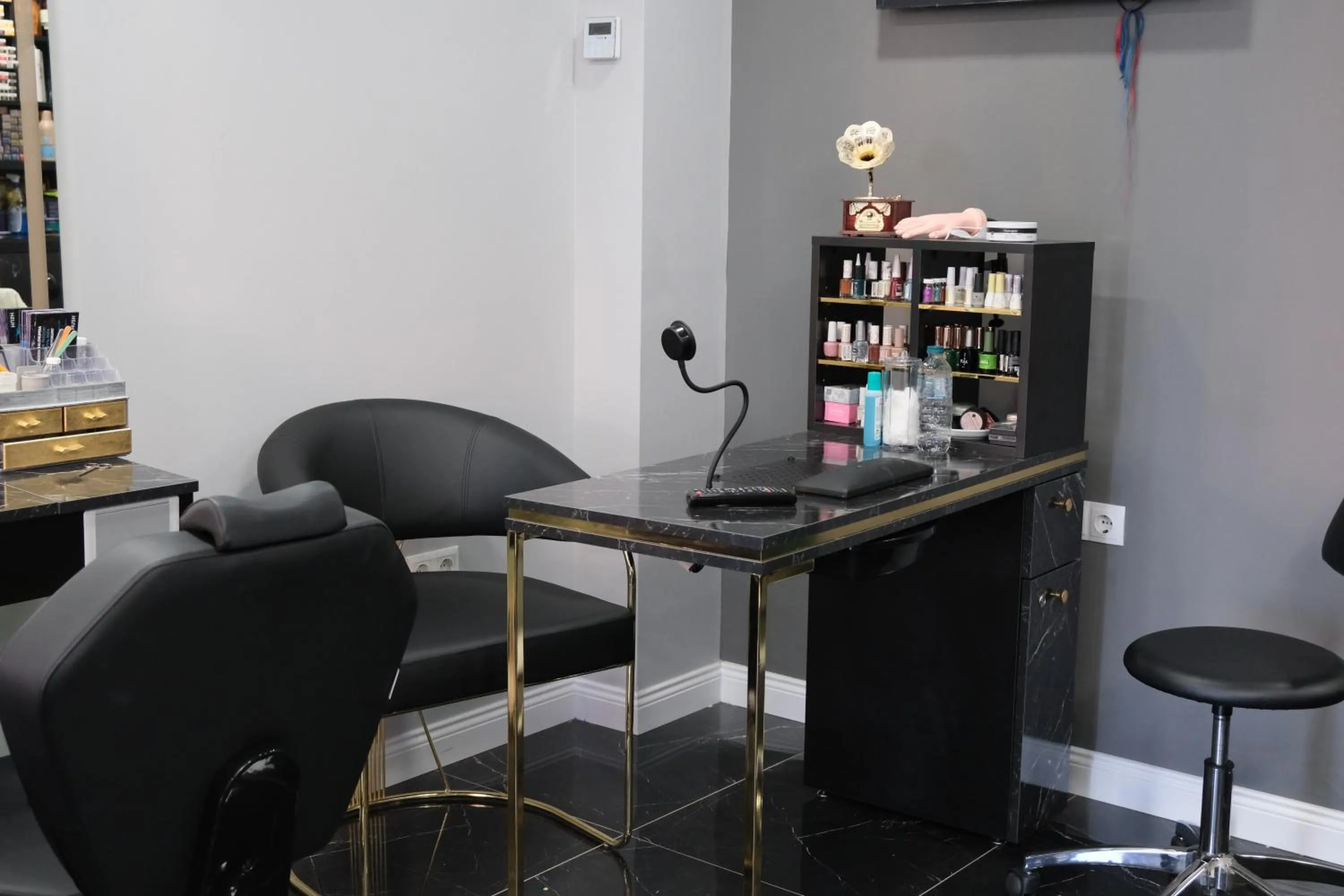 hair dresser in Şahin Tepesi Suite Otel