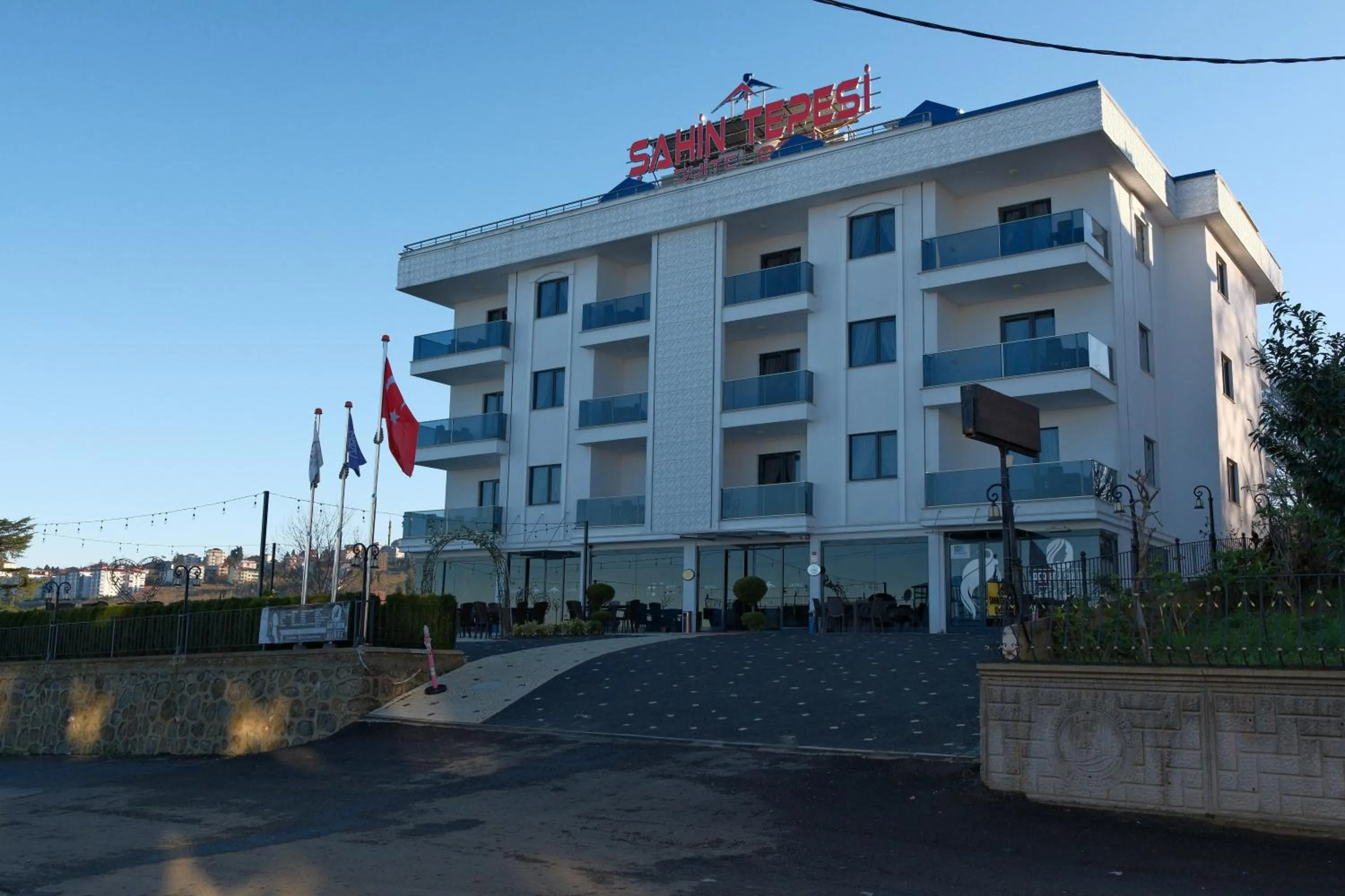 Property building in Şahin Tepesi Suite Otel