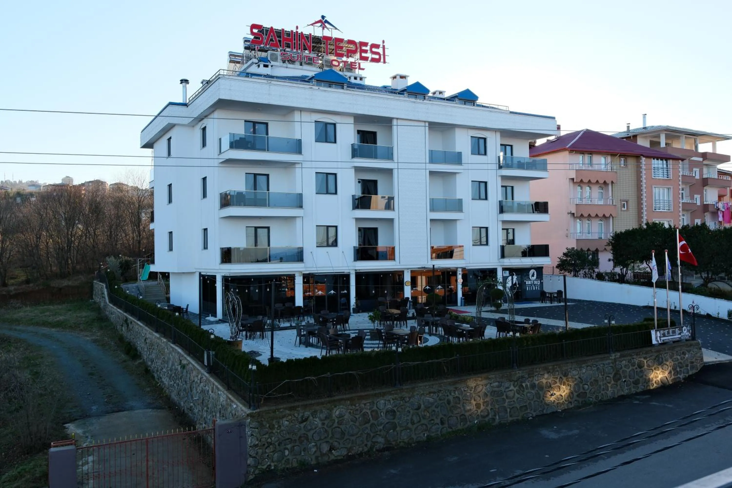 Property building in Şahin Tepesi Suite Otel