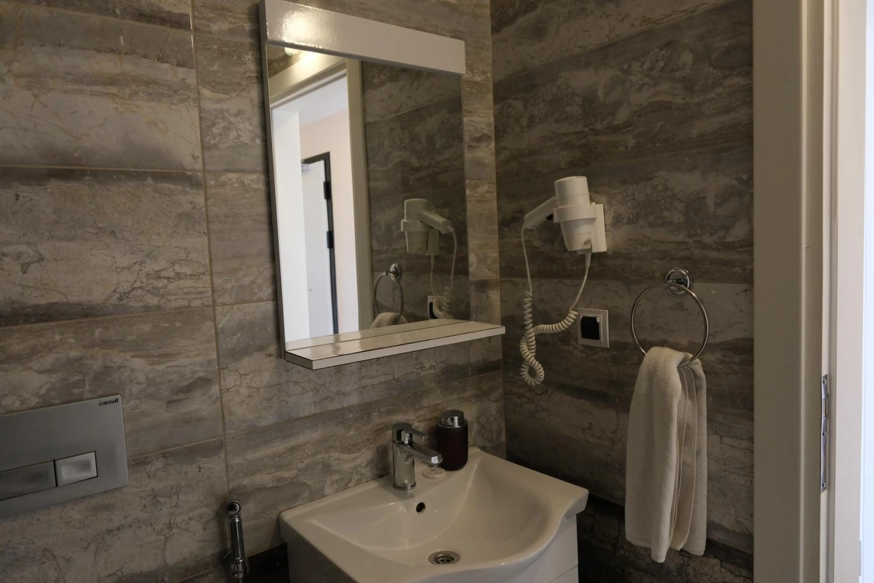 Shower in Şahin Tepesi Suite Otel
