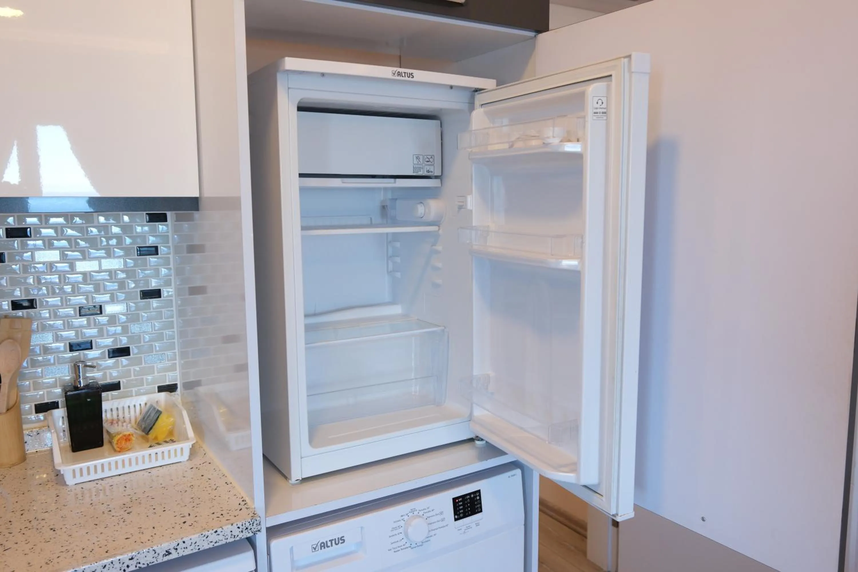 Kitchen or kitchenette in Şahin Tepesi Suite Otel