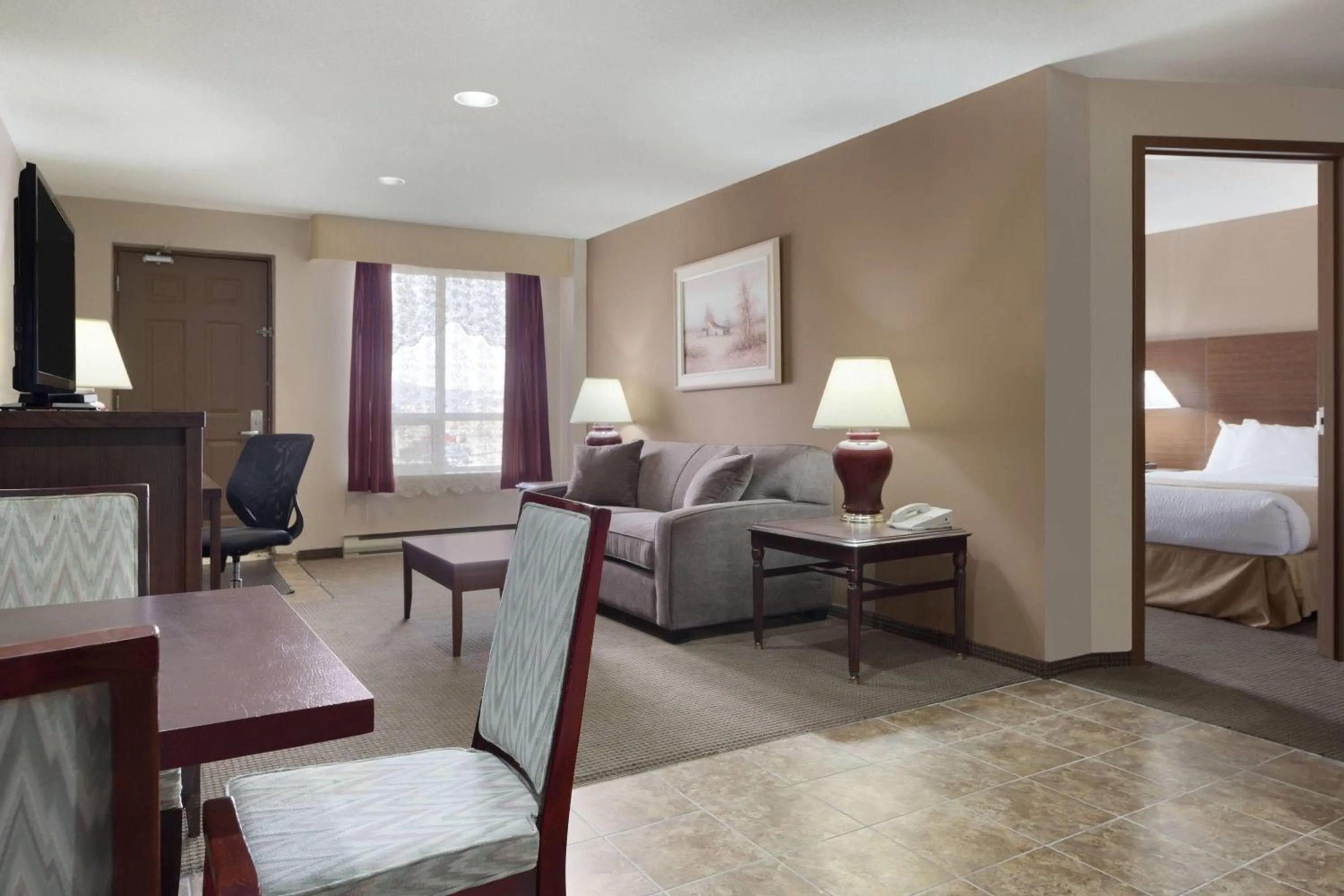 Photo of the whole room, Bed in Days Inn by Wyndham Dalhousie